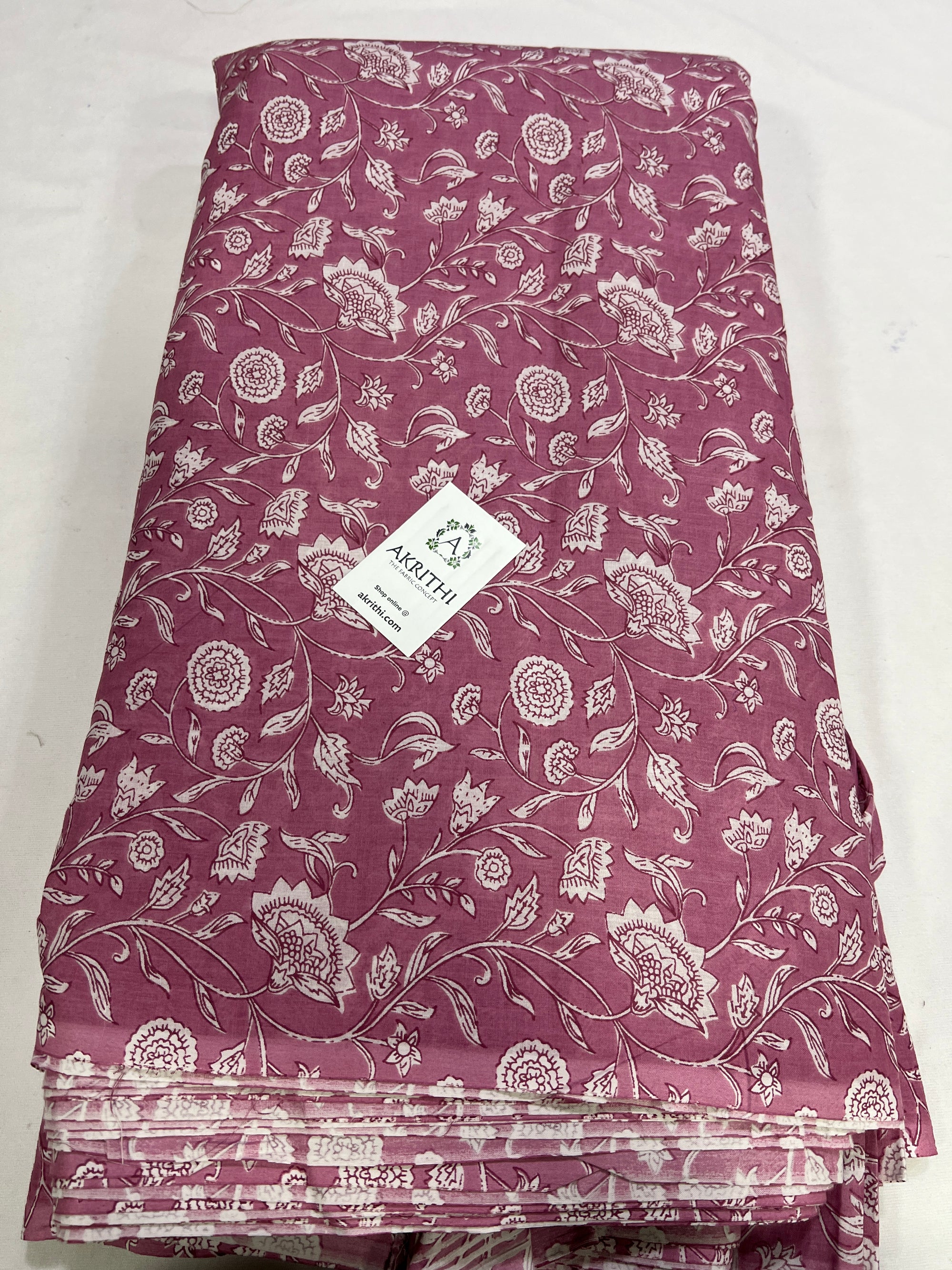 Printed pure cotton fabric