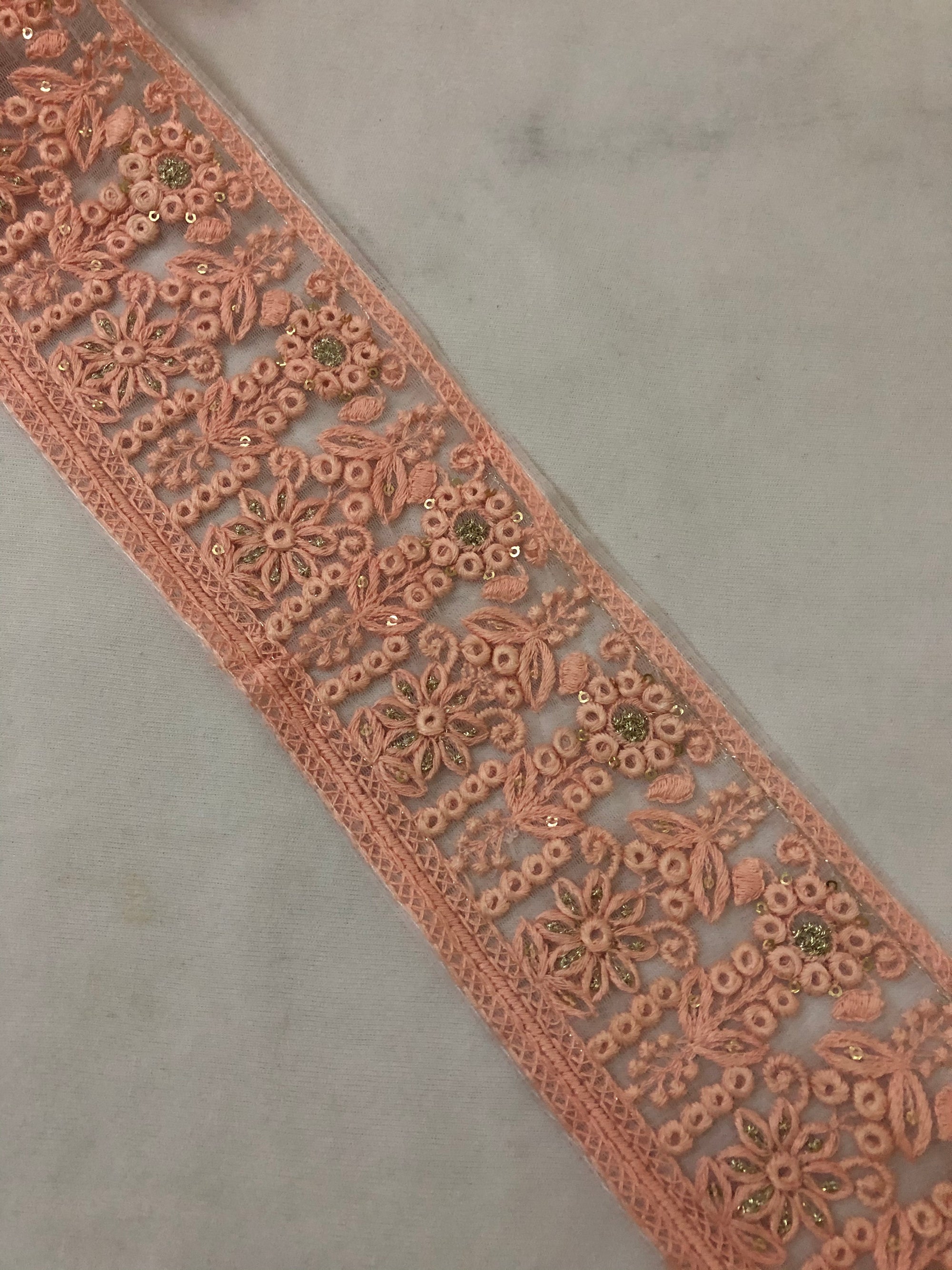 Embroidered lace 9 metres roll