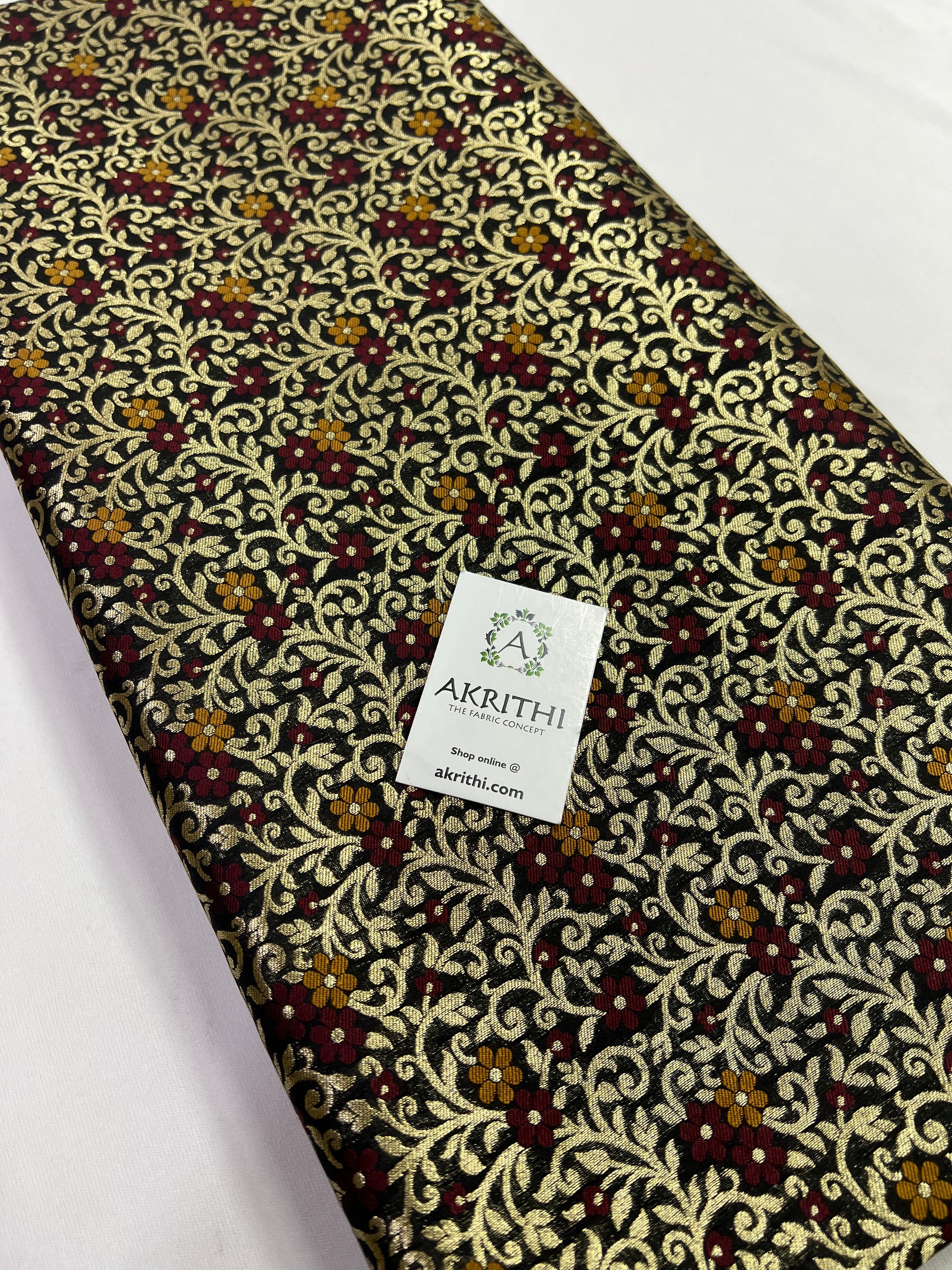 Banarasi kimkhab fabric