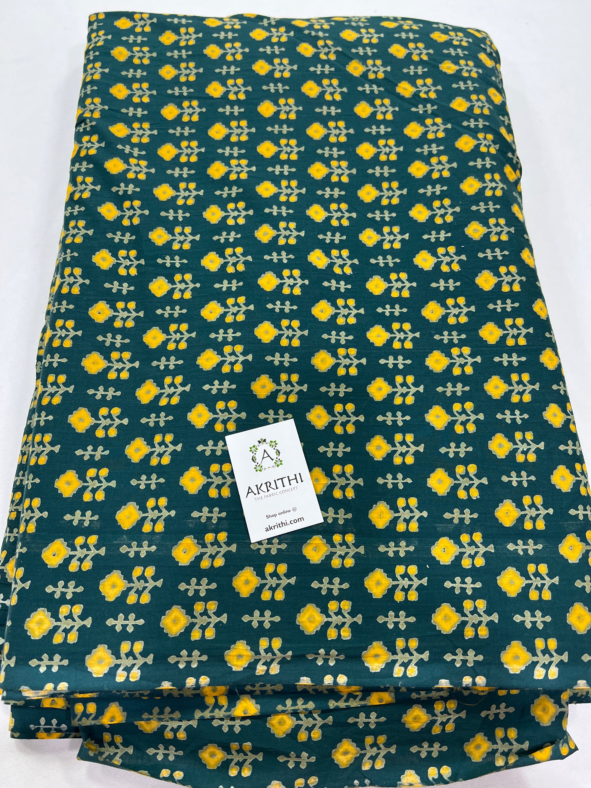 Printed pure cotton fabric