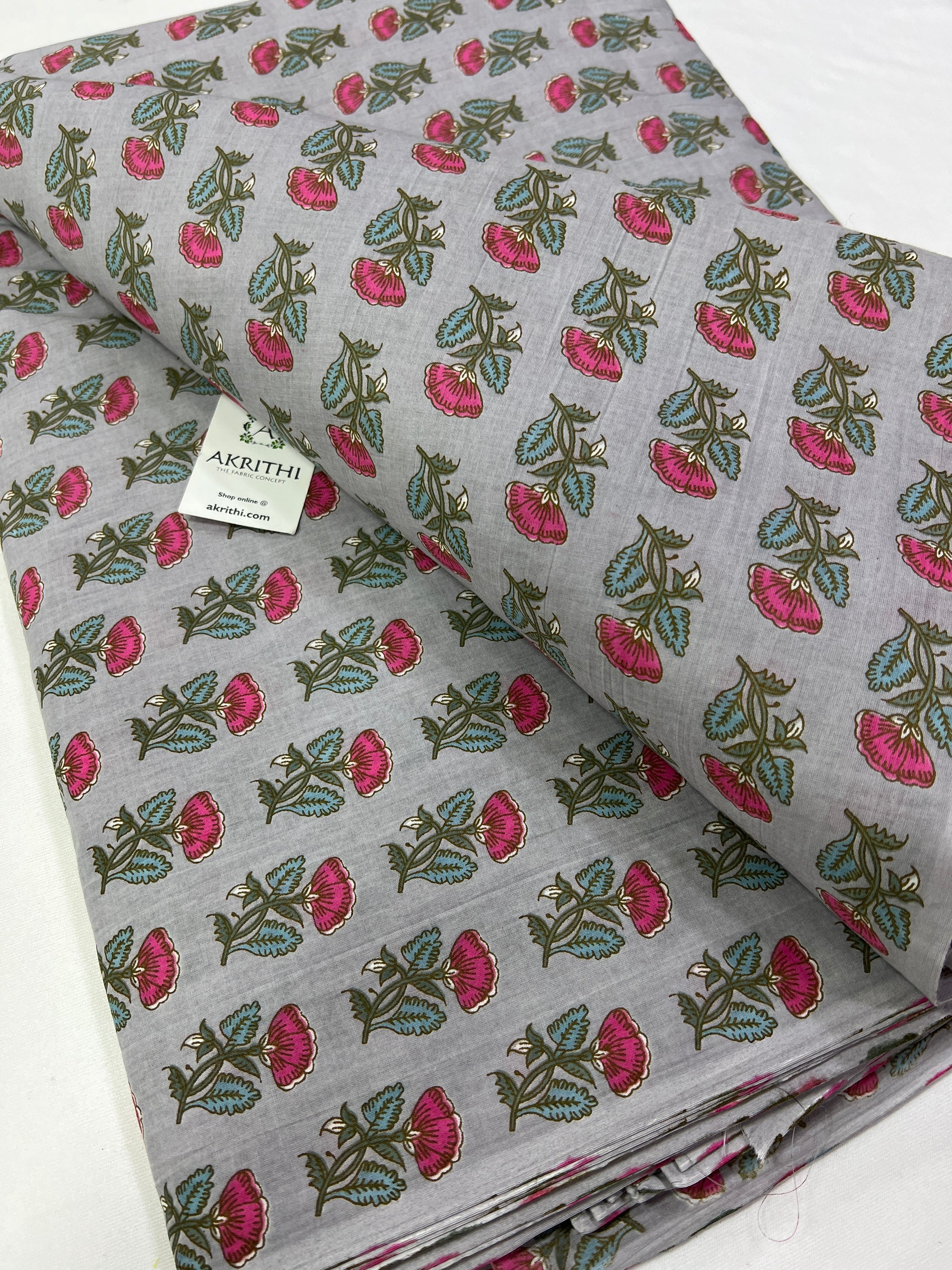Printed pure cotton fabric