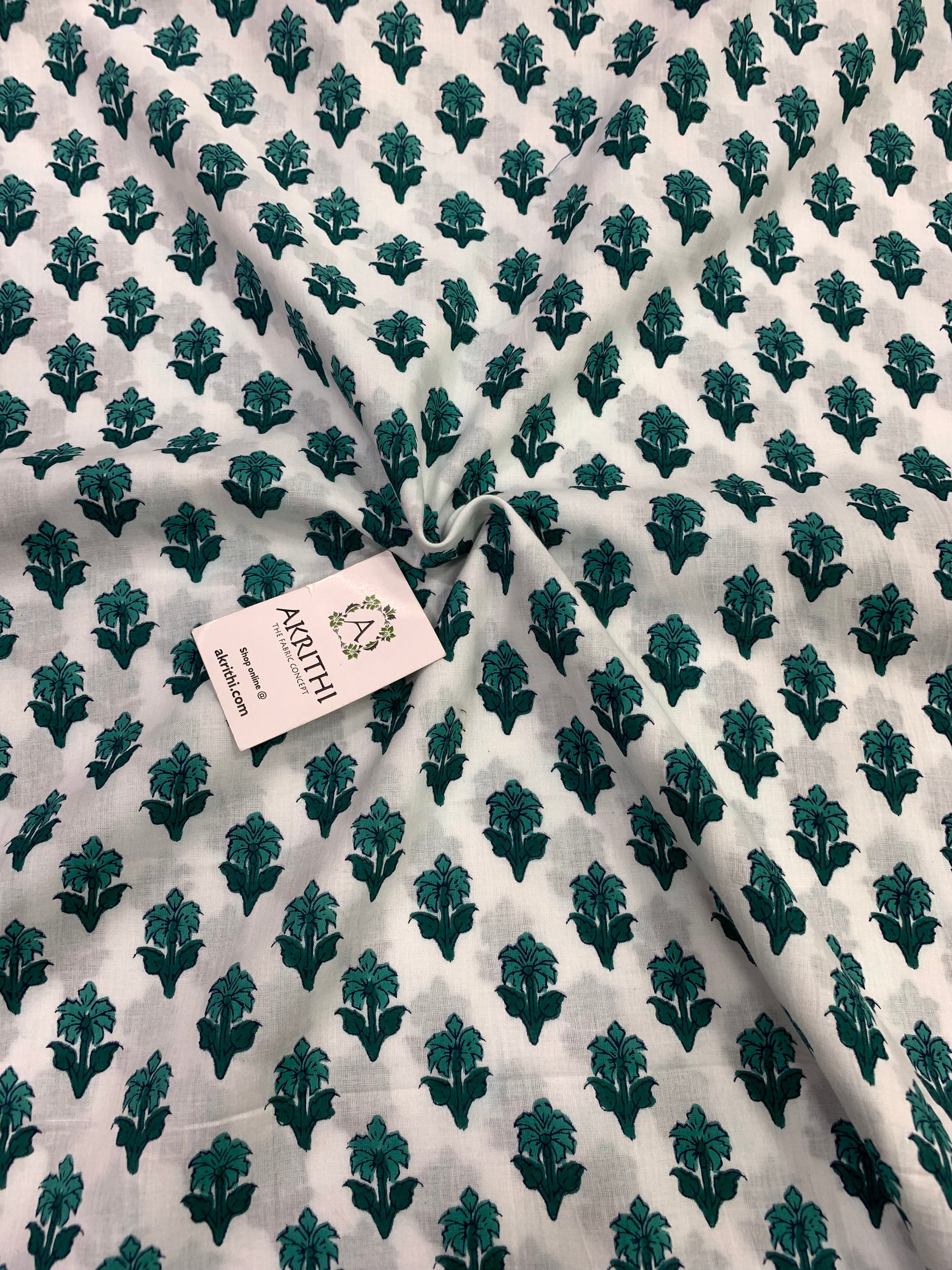 Printed pure cotton fabric