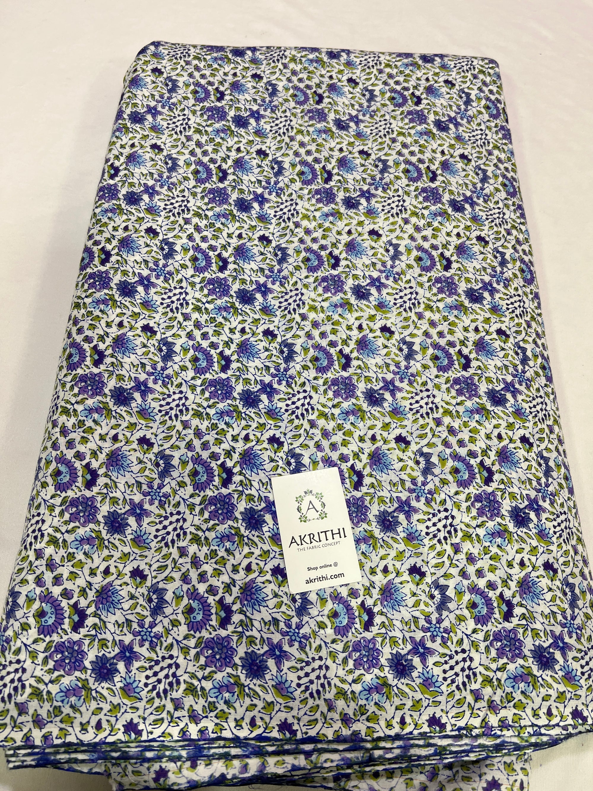Printed pure cotton fabric