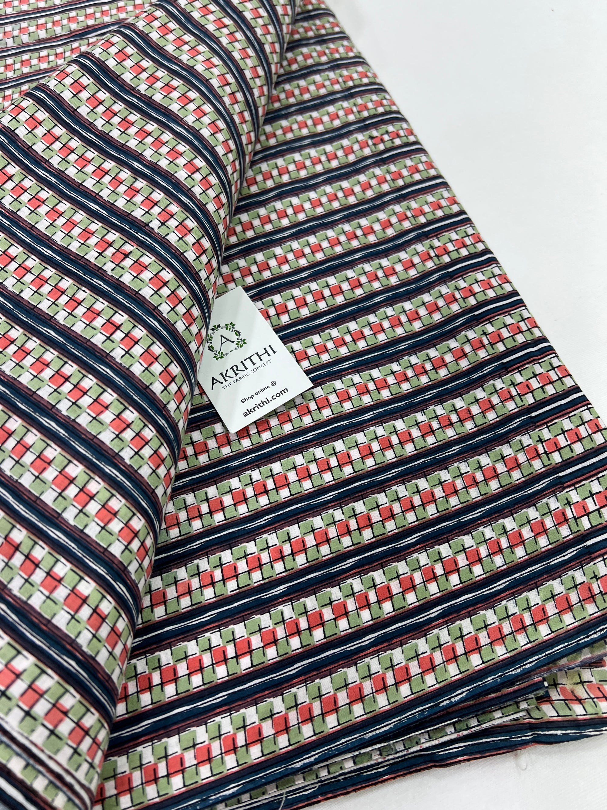 Printed pure cotton fabric