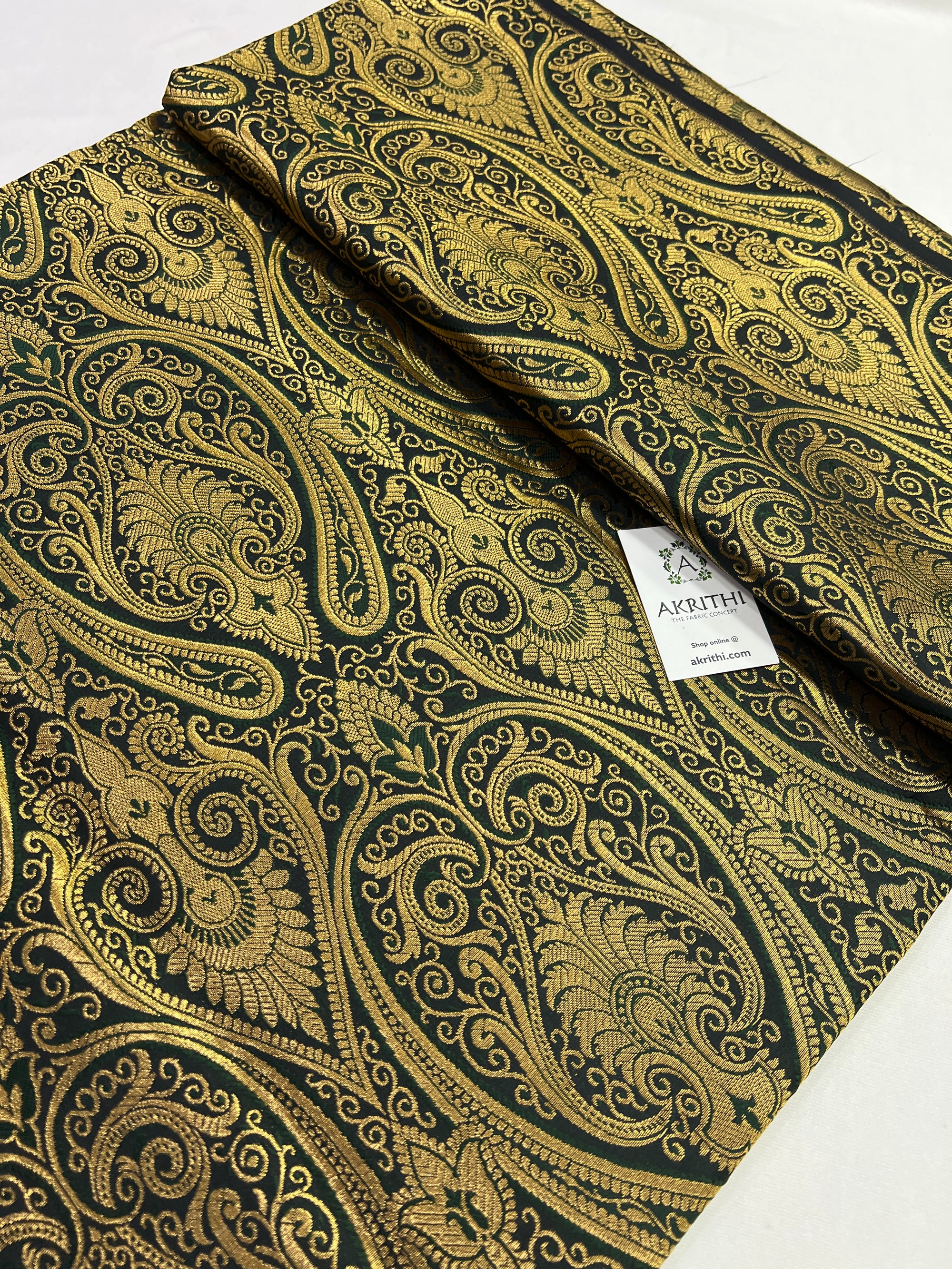 Handloom Banarasi brocade fabric