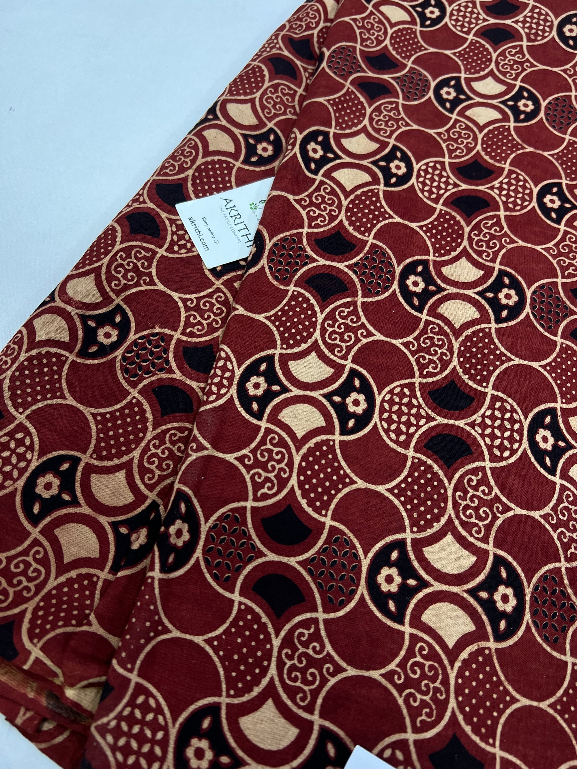 Printed pure cotton fabric