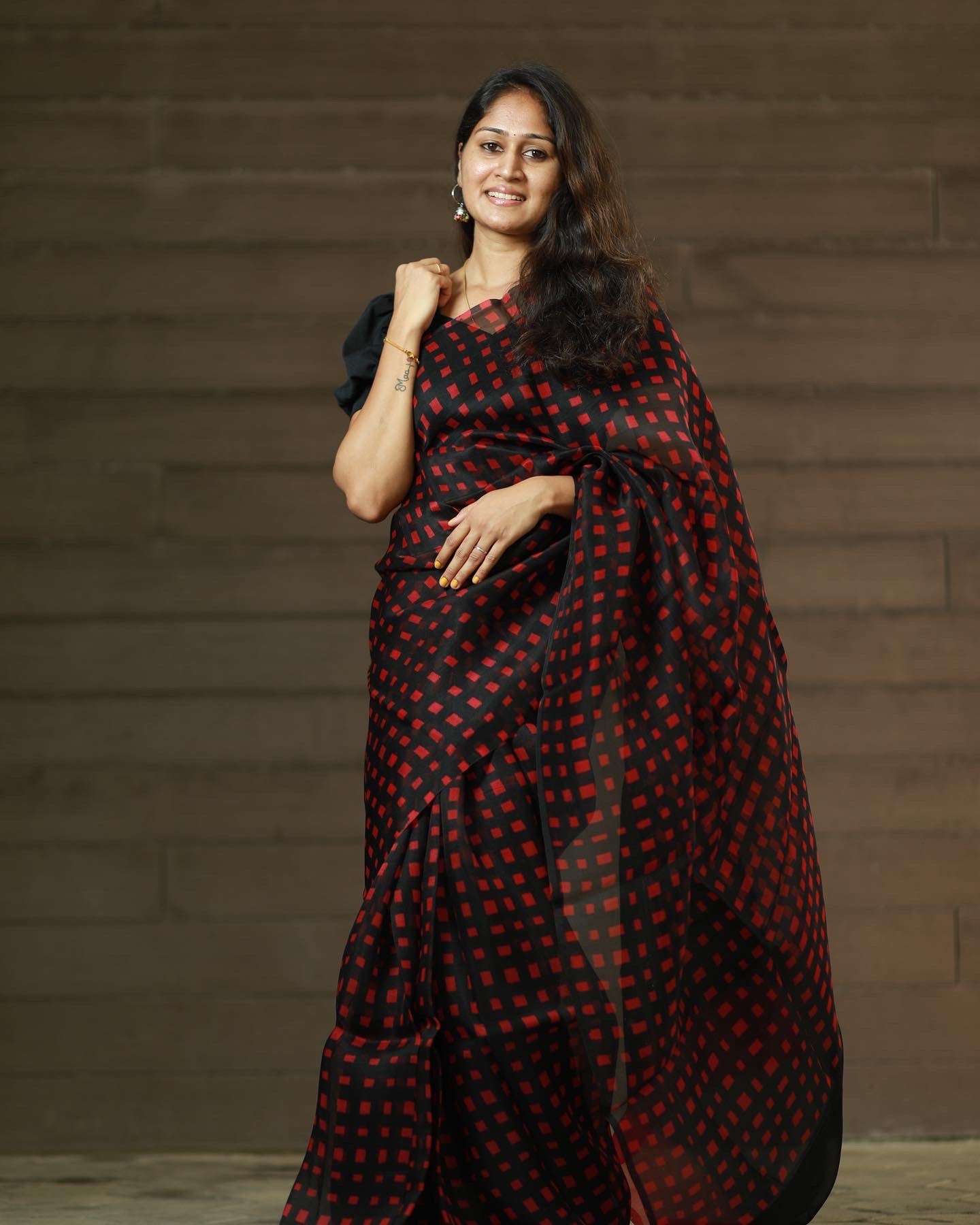 Hand brushed pure silk organza saree