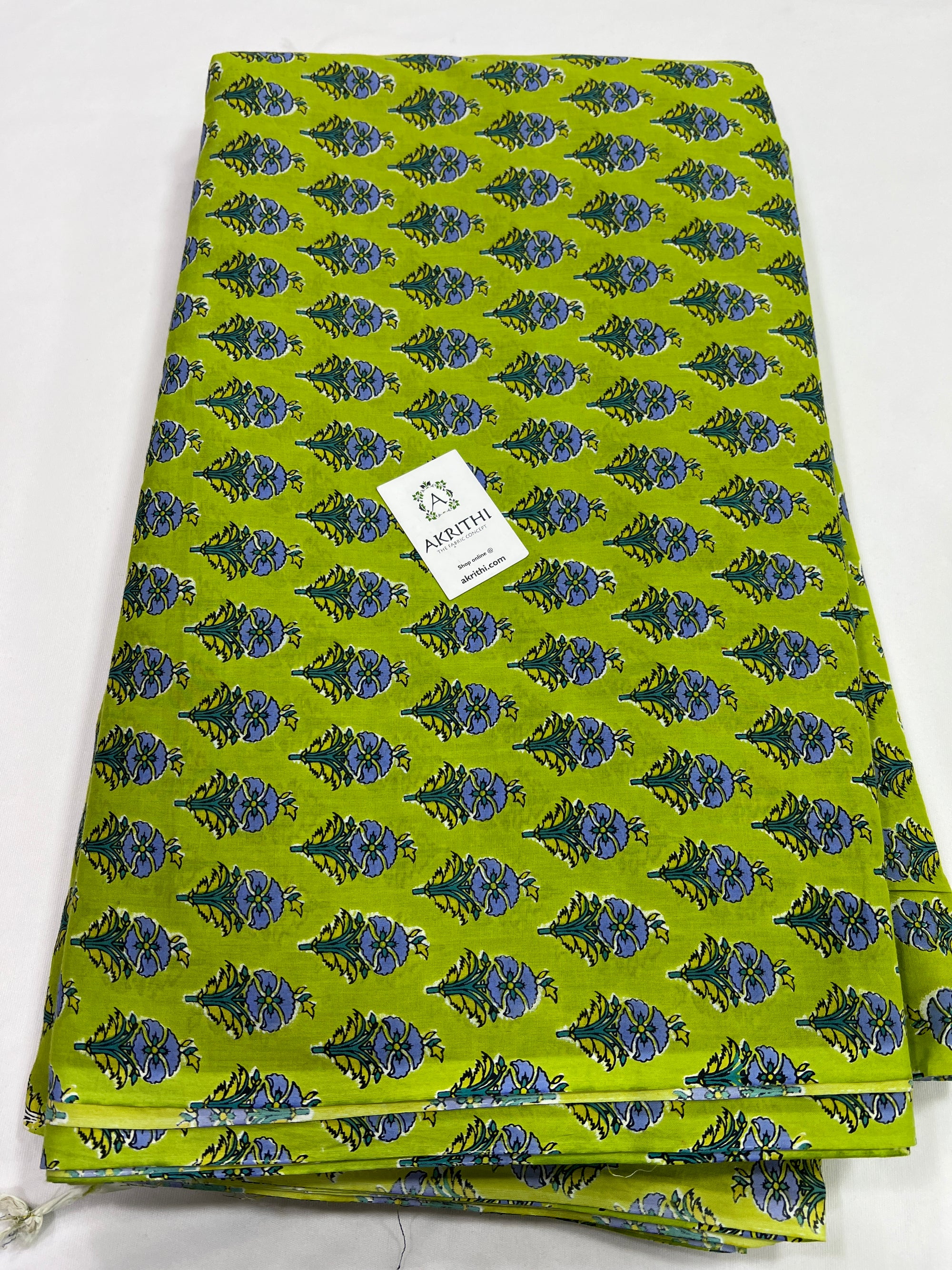 Printed pure cotton fabric