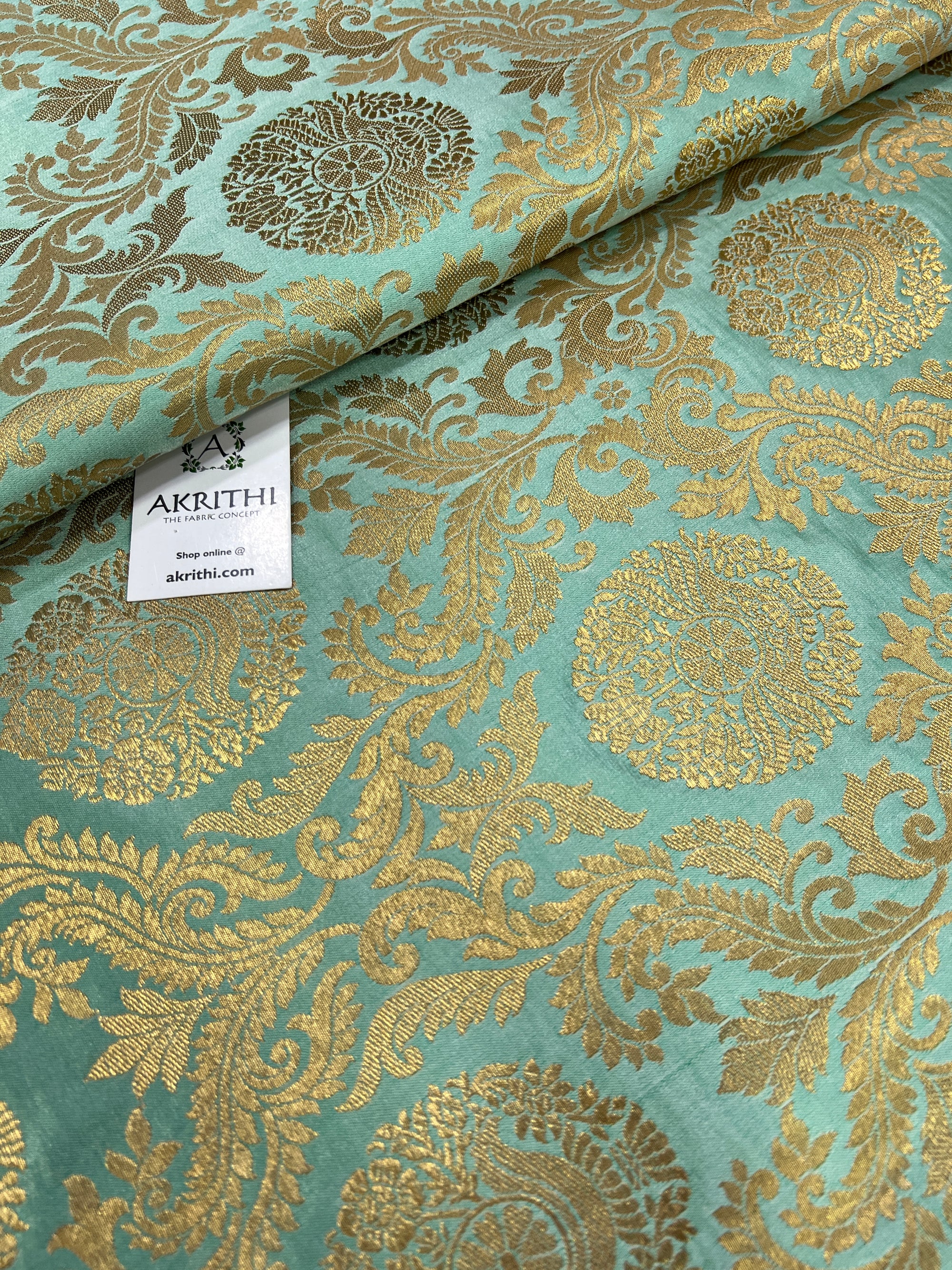 Handloom Banarasi brocade fabric