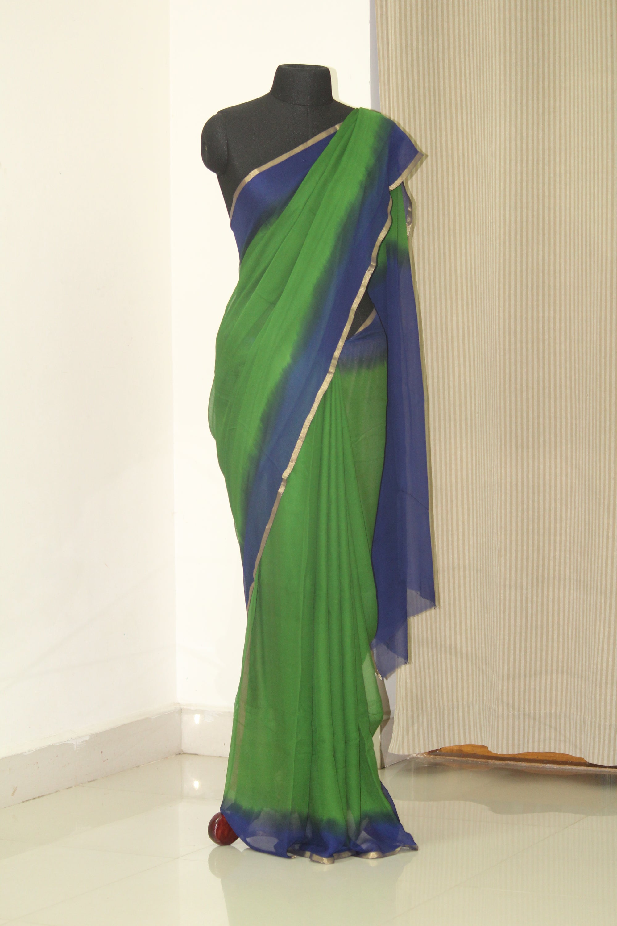 Double shaded pure silk chiffon saree
