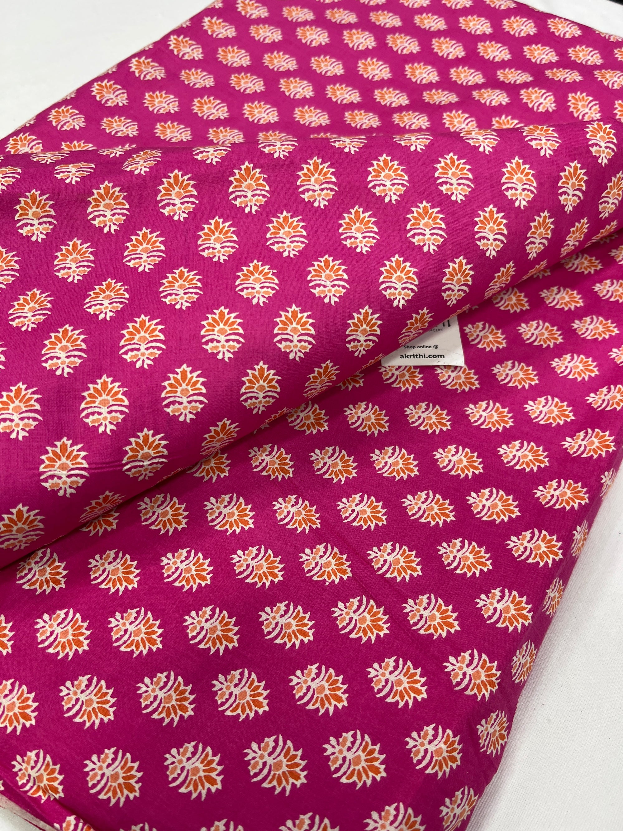 Printed pure cotton fabric