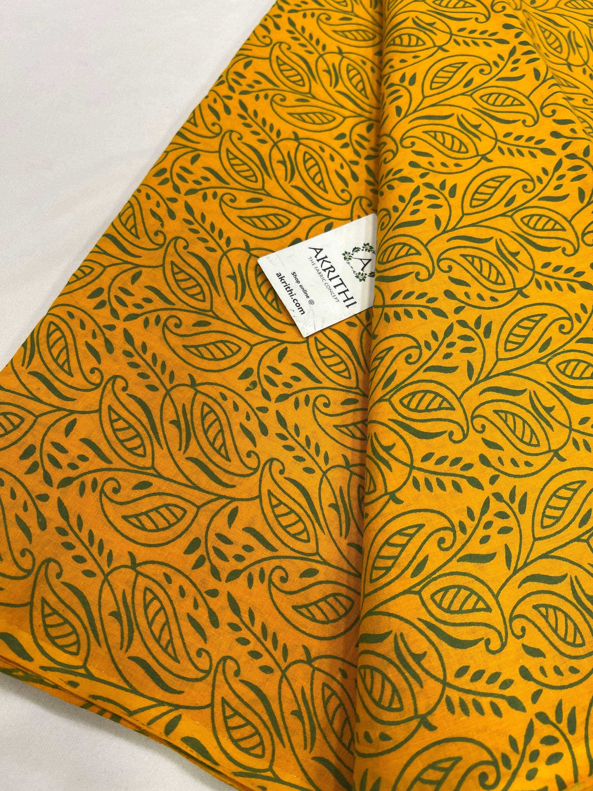 Printed pure cotton fabric