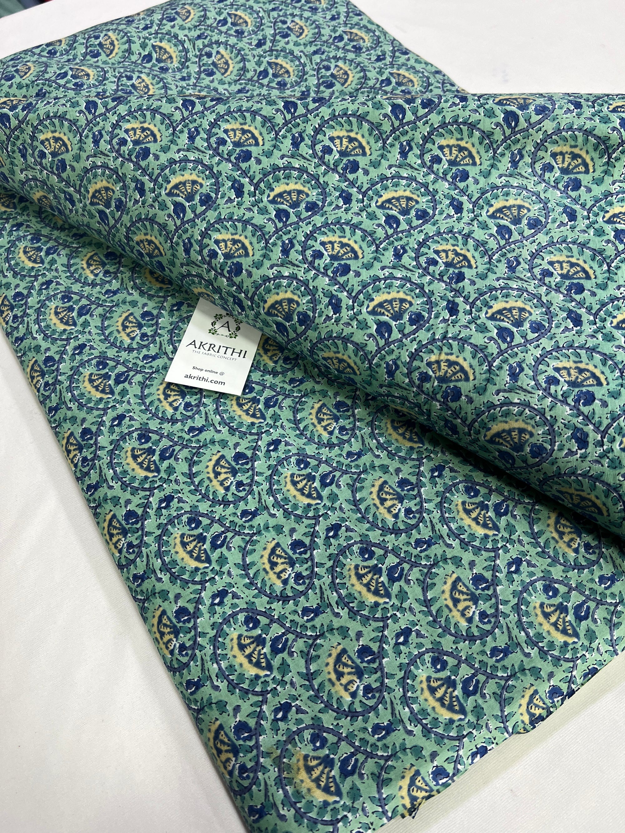 Printed pure cotton fabric