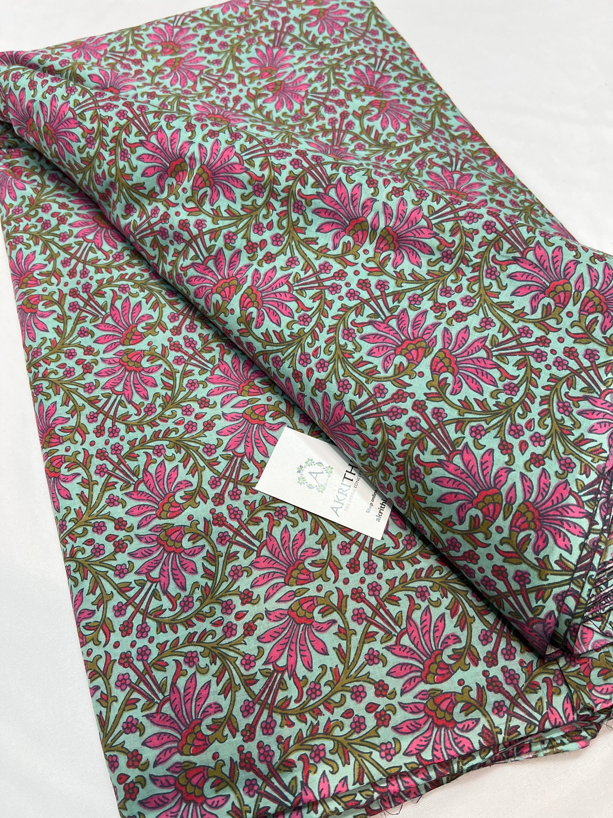 Printed pure cotton fabric