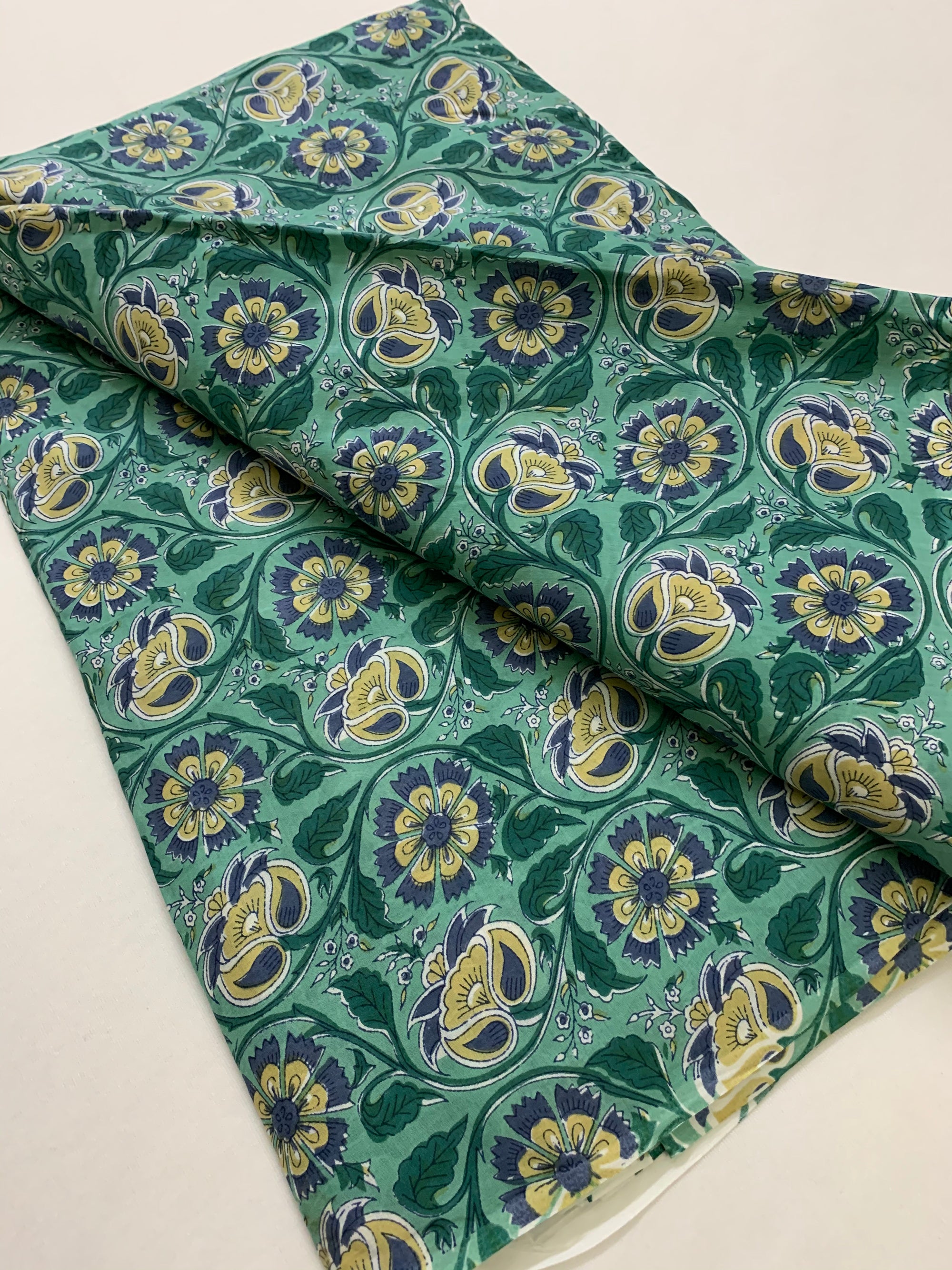 Printed muslin fabric