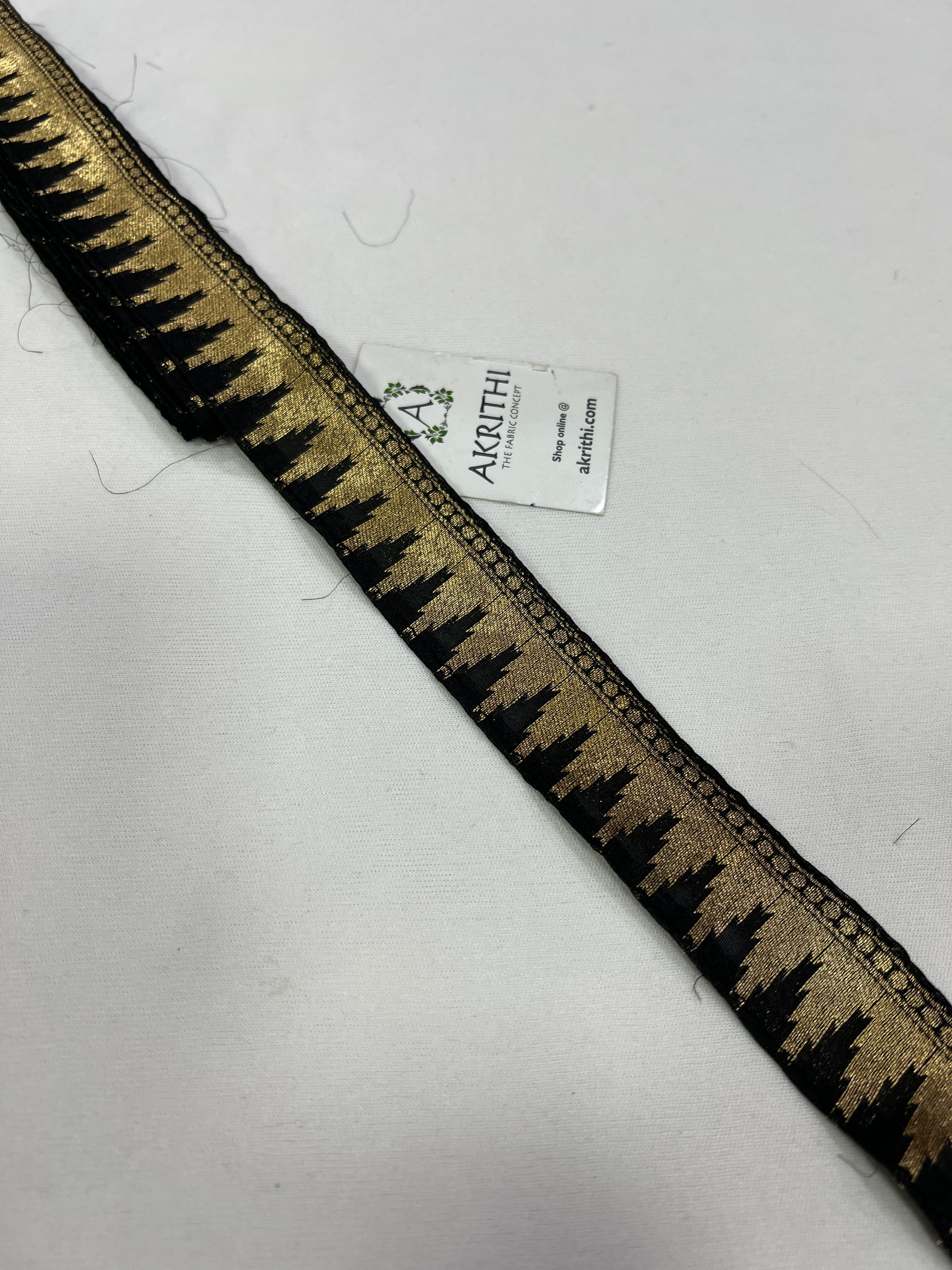 Handloom Banarasi lace 5 metres roll