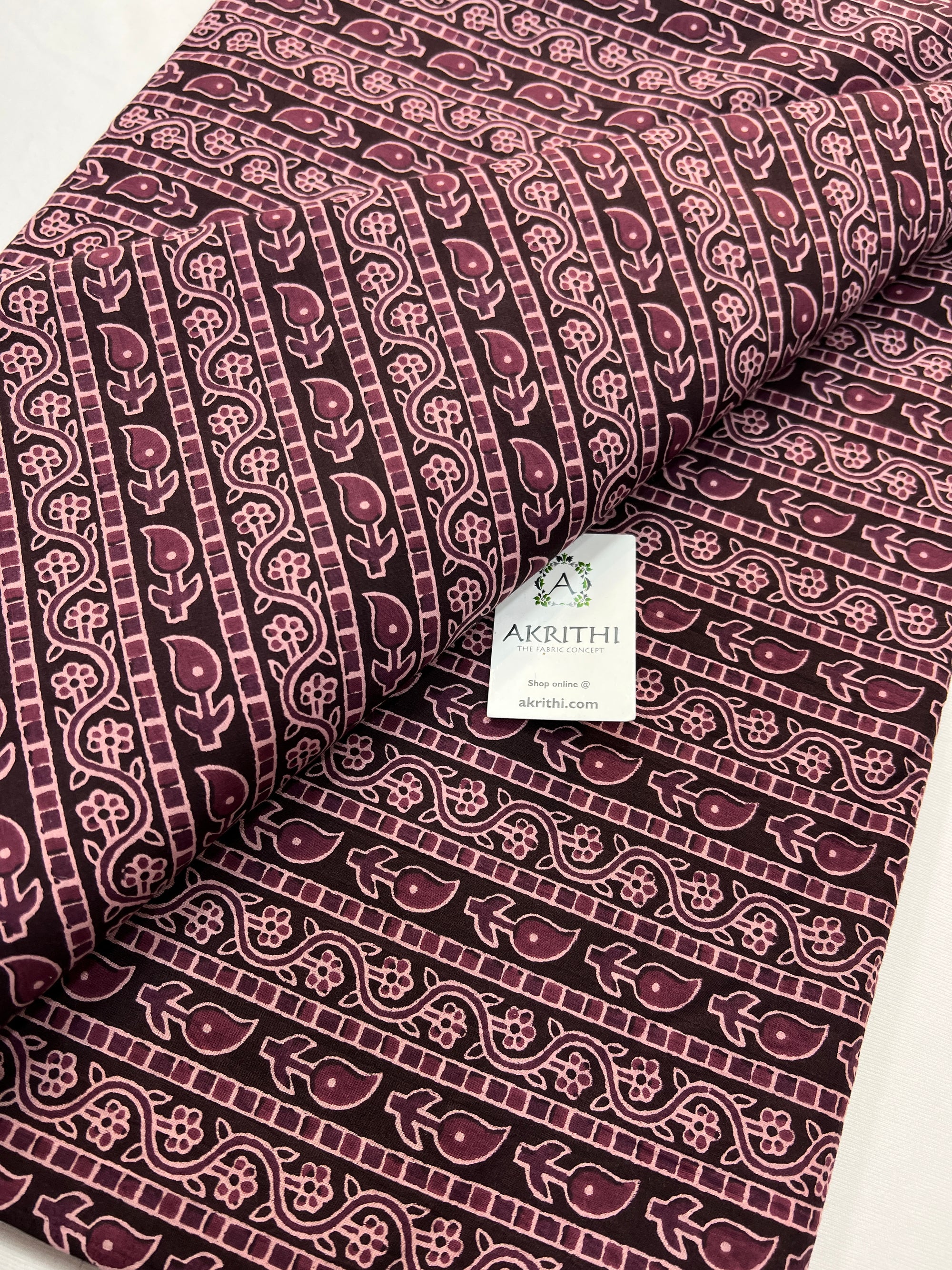 Printed pure cotton fabric