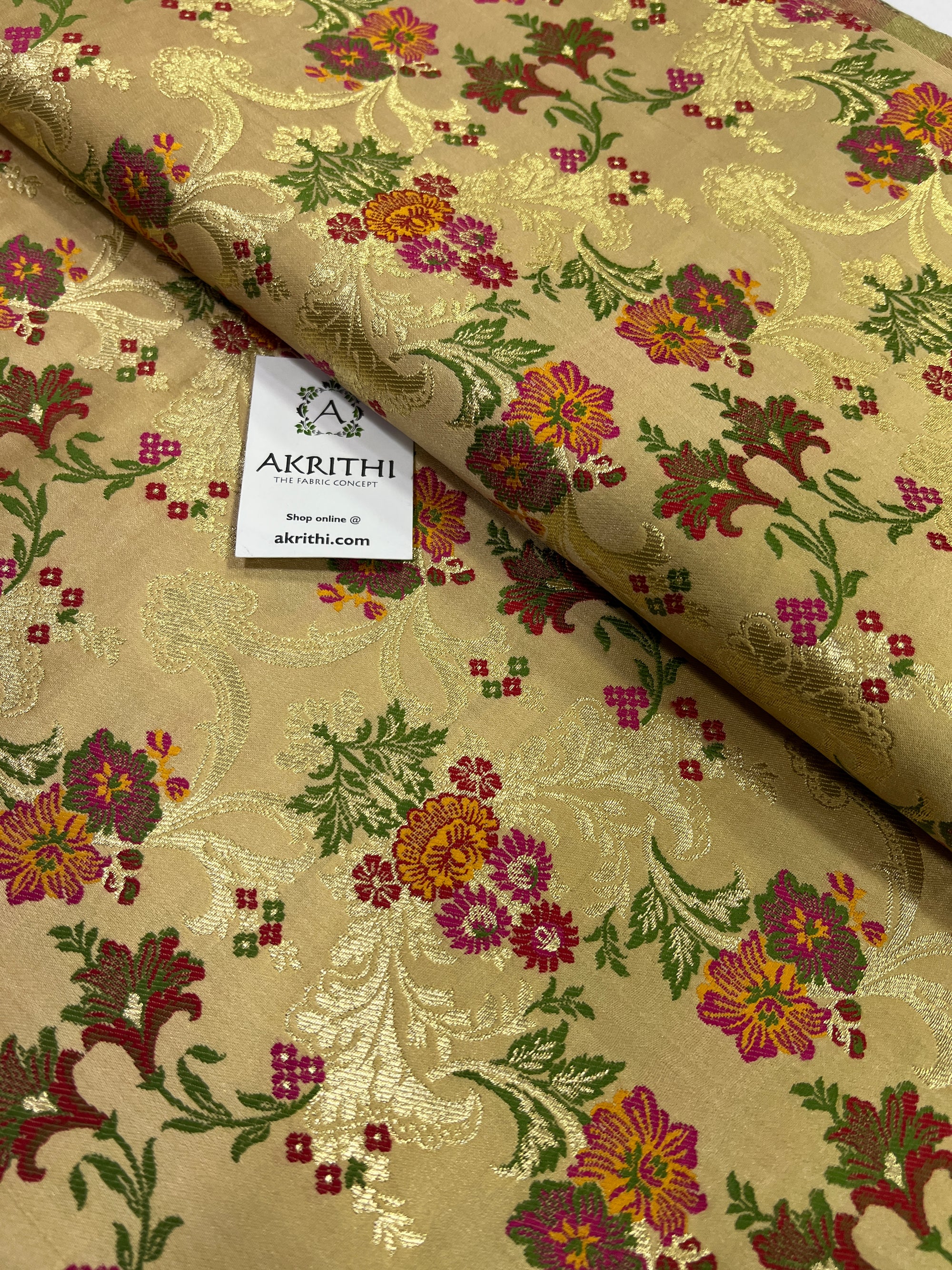 Banarasi kimkhab fabric