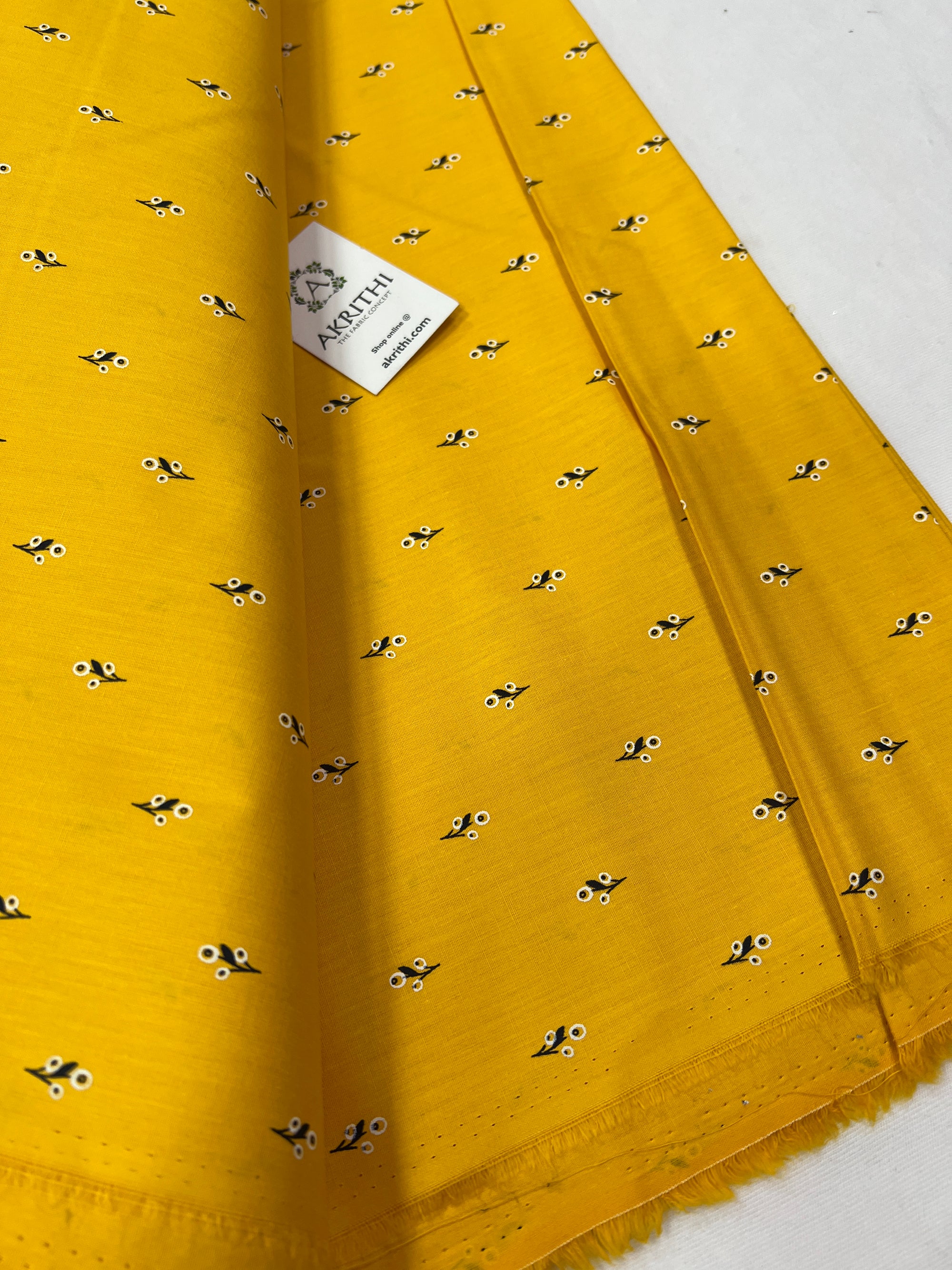 Printed pure cotton fabric