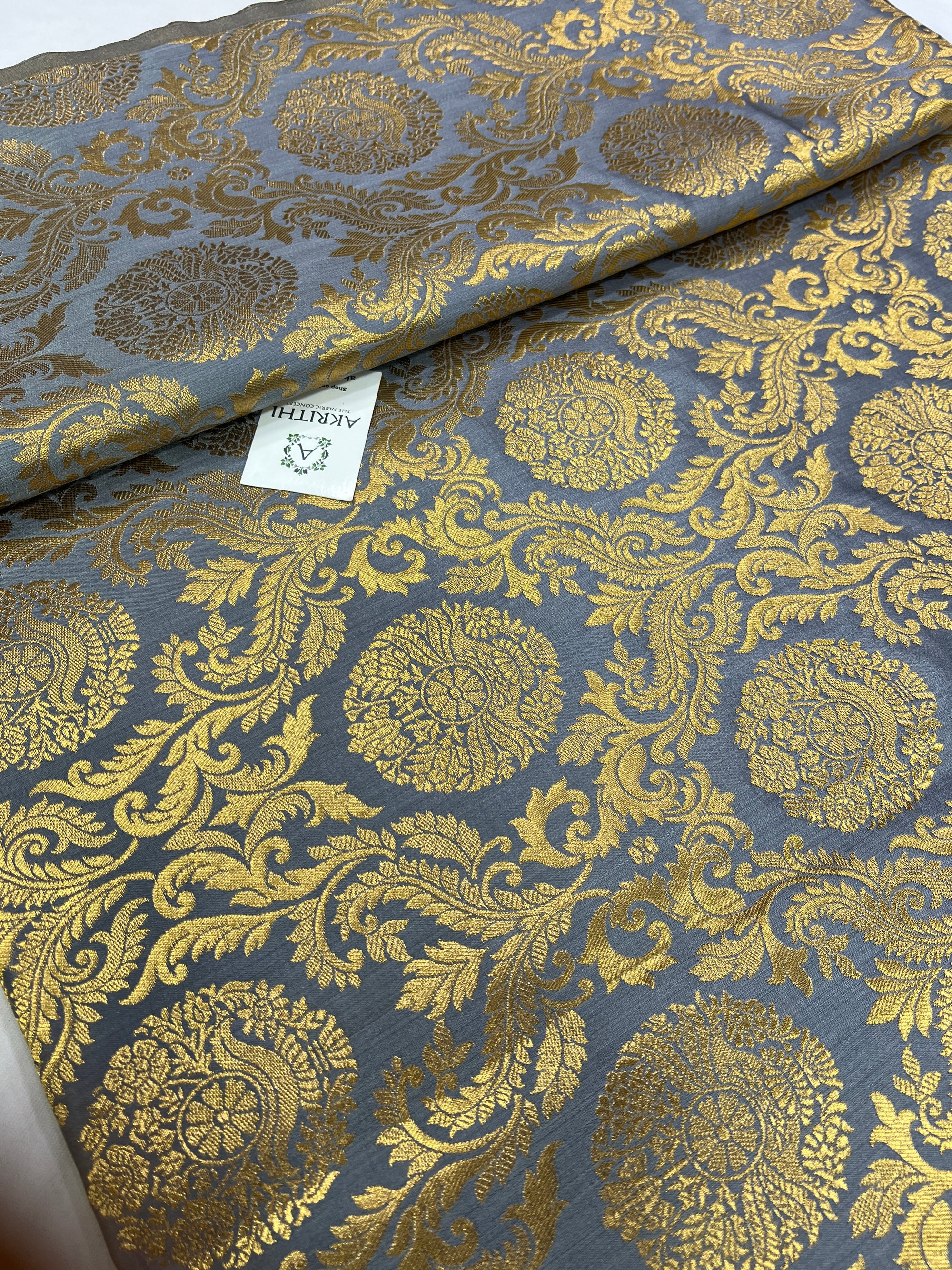Handloom Banarasi brocade fabric