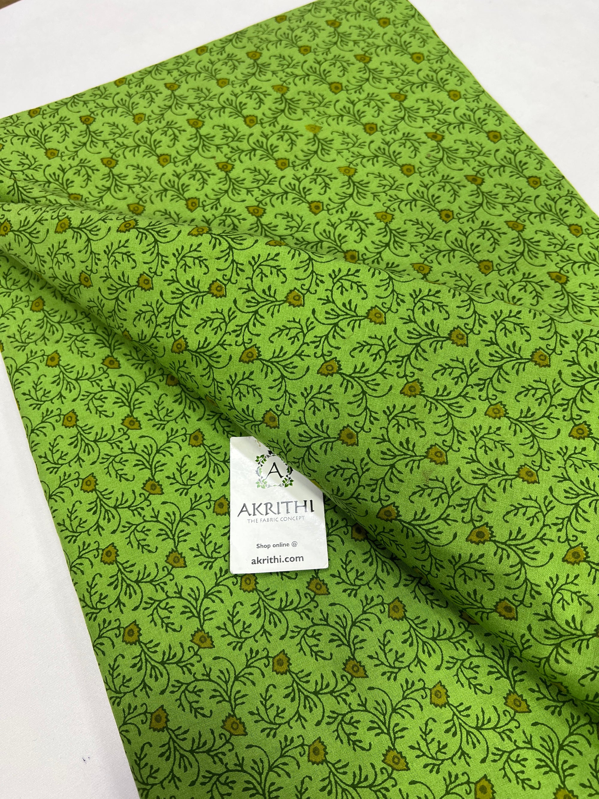 Printed pure cotton fabric