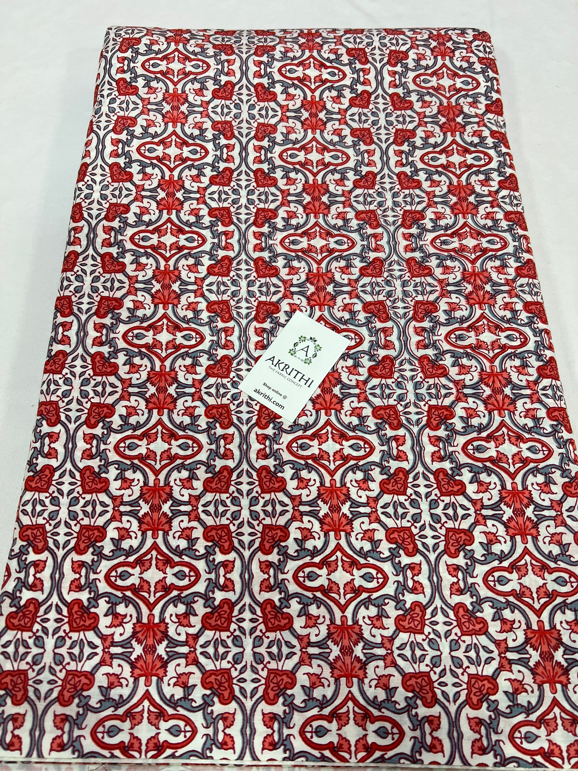 Printed pure cotton fabric