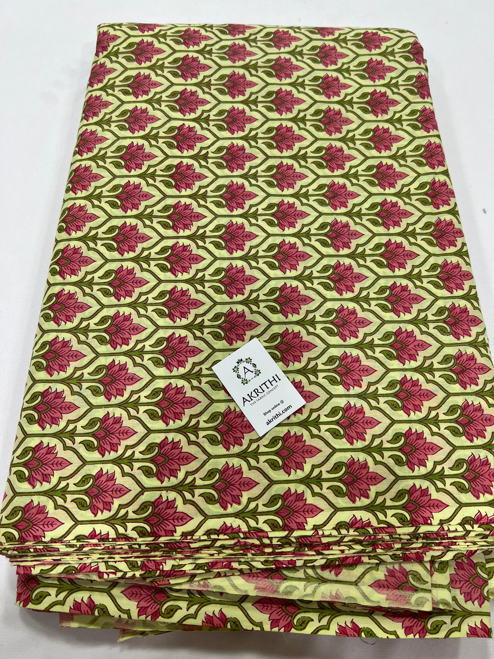 Printed pure cotton fabric