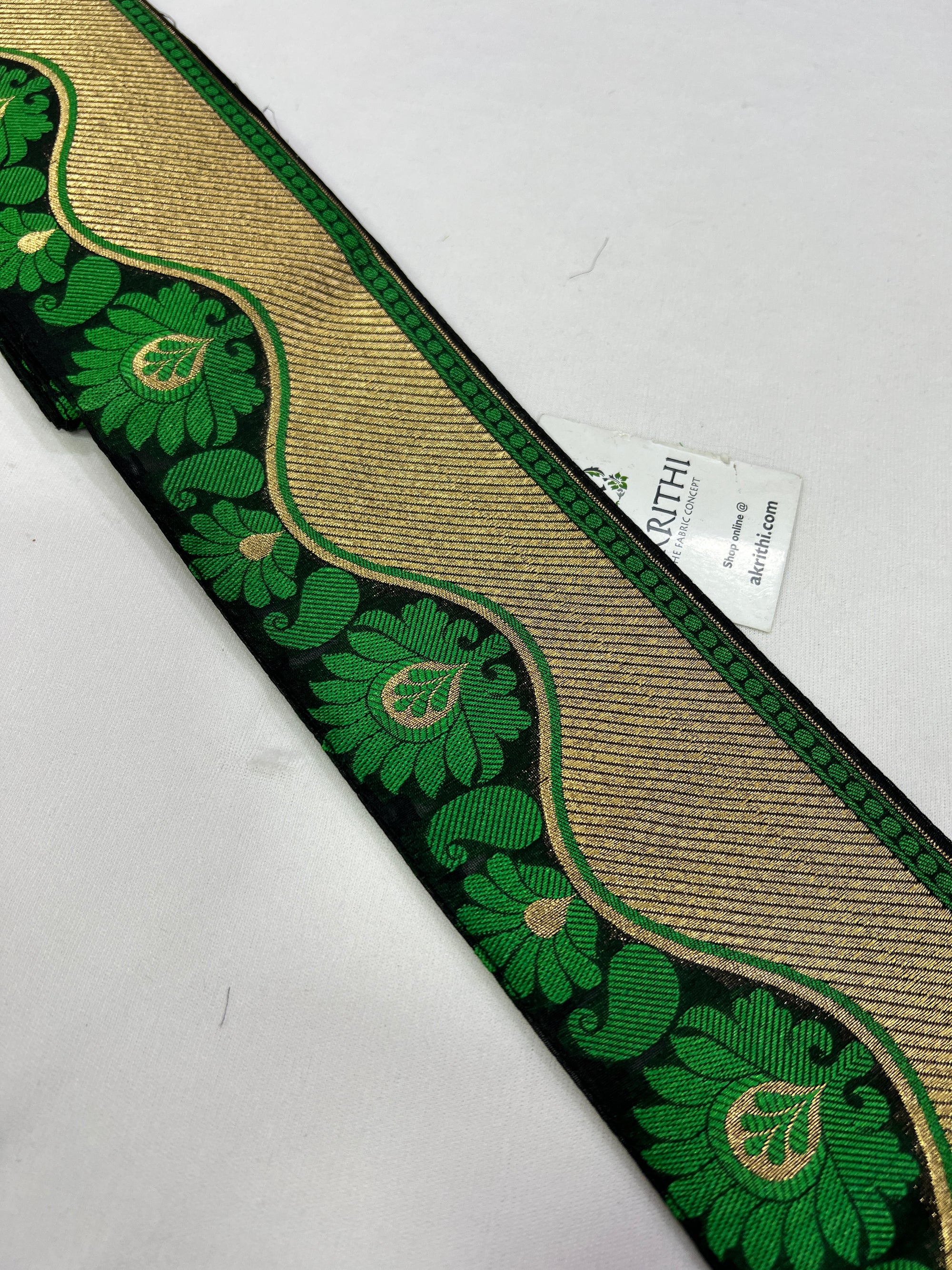 Handloom Banarasi lace 5 metres roll