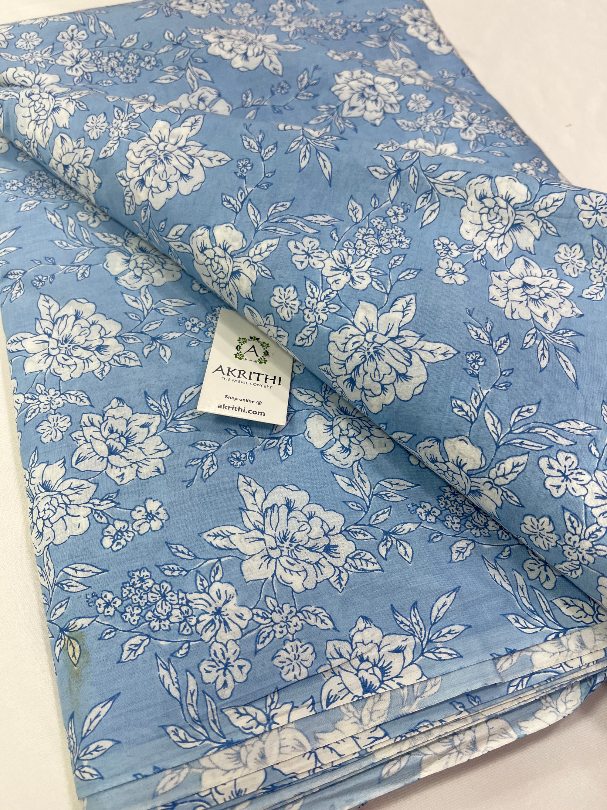 Printed pure cotton fabric