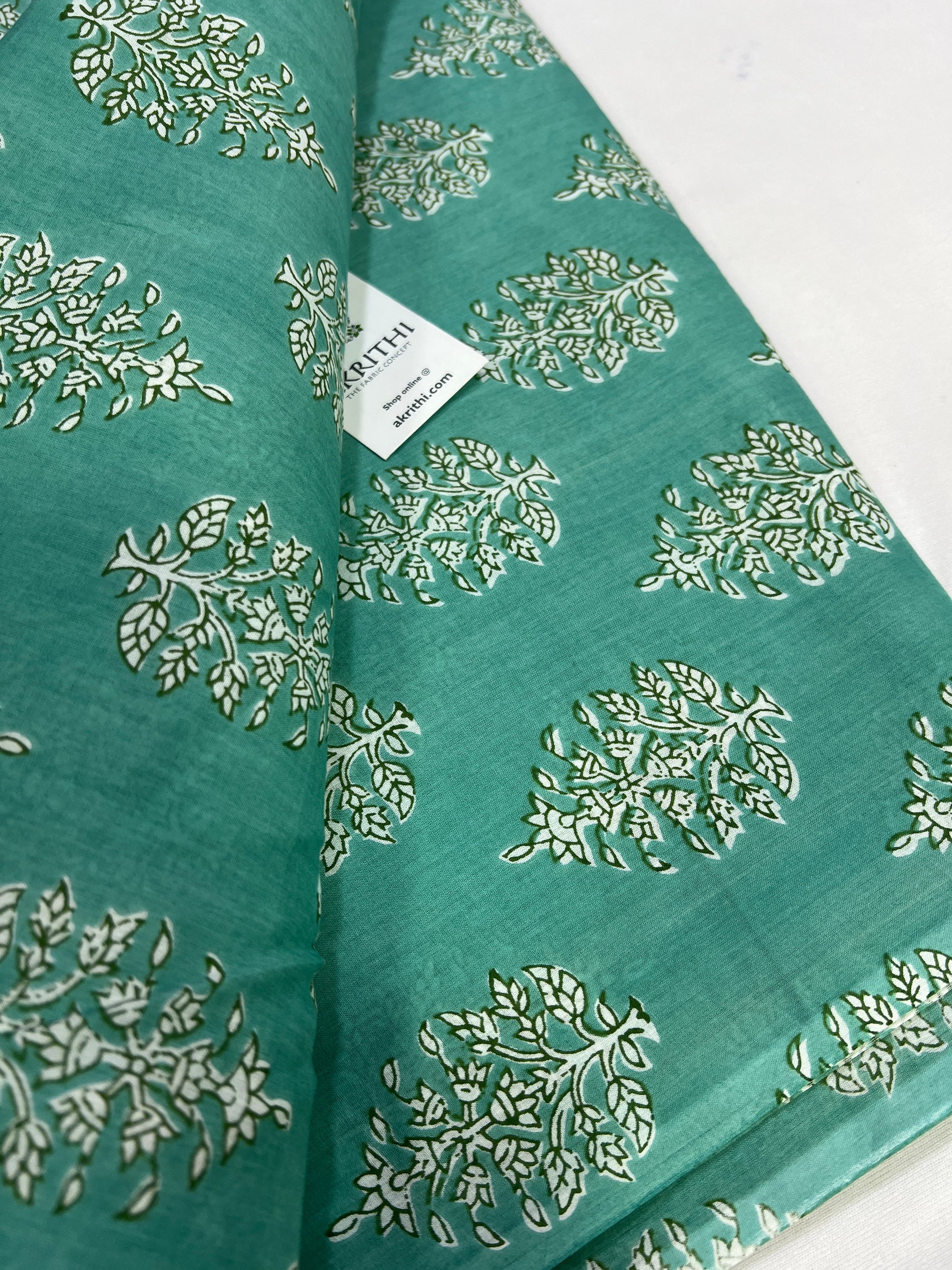 Printed pure cotton fabric