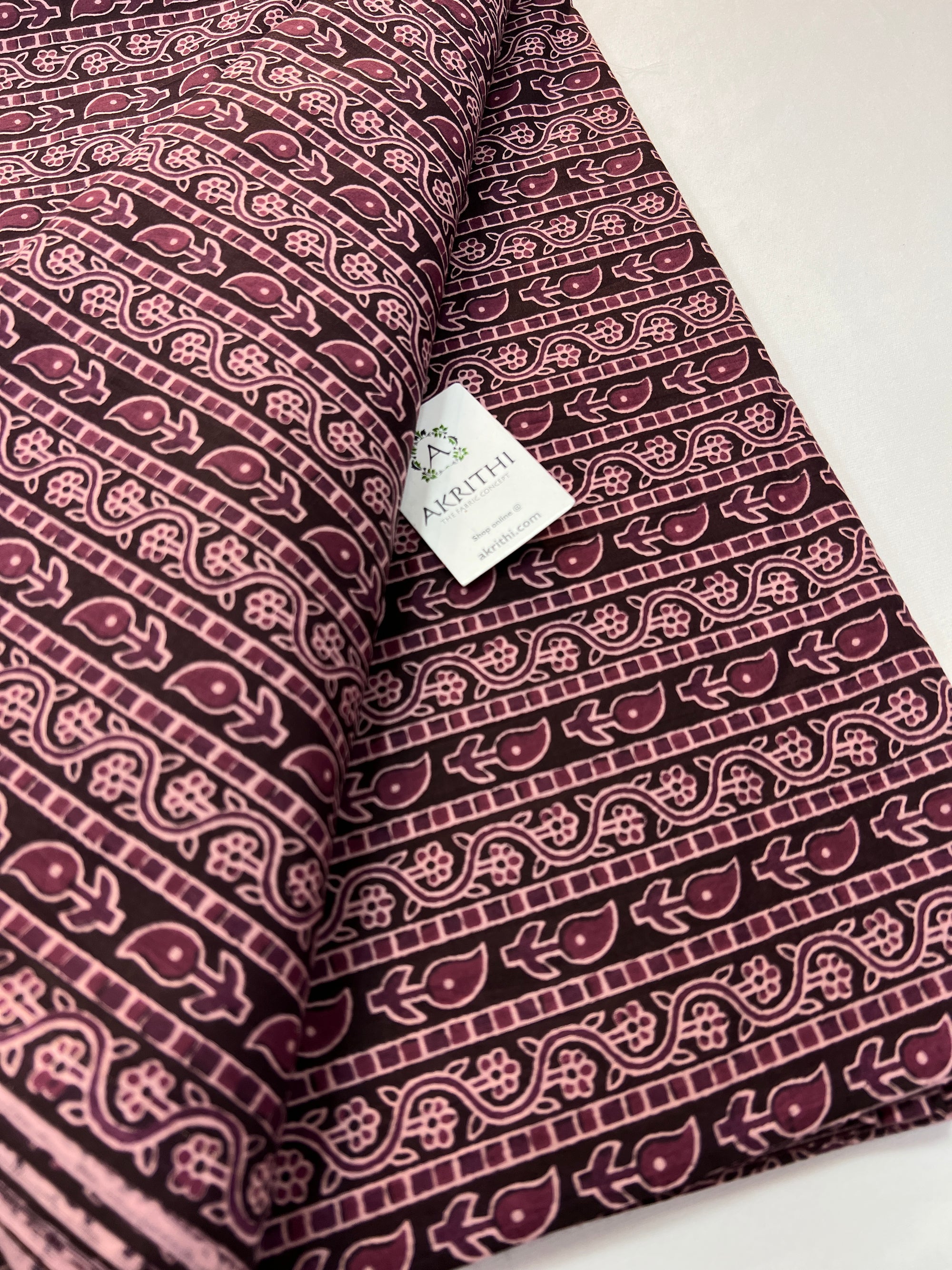 Printed pure cotton fabric