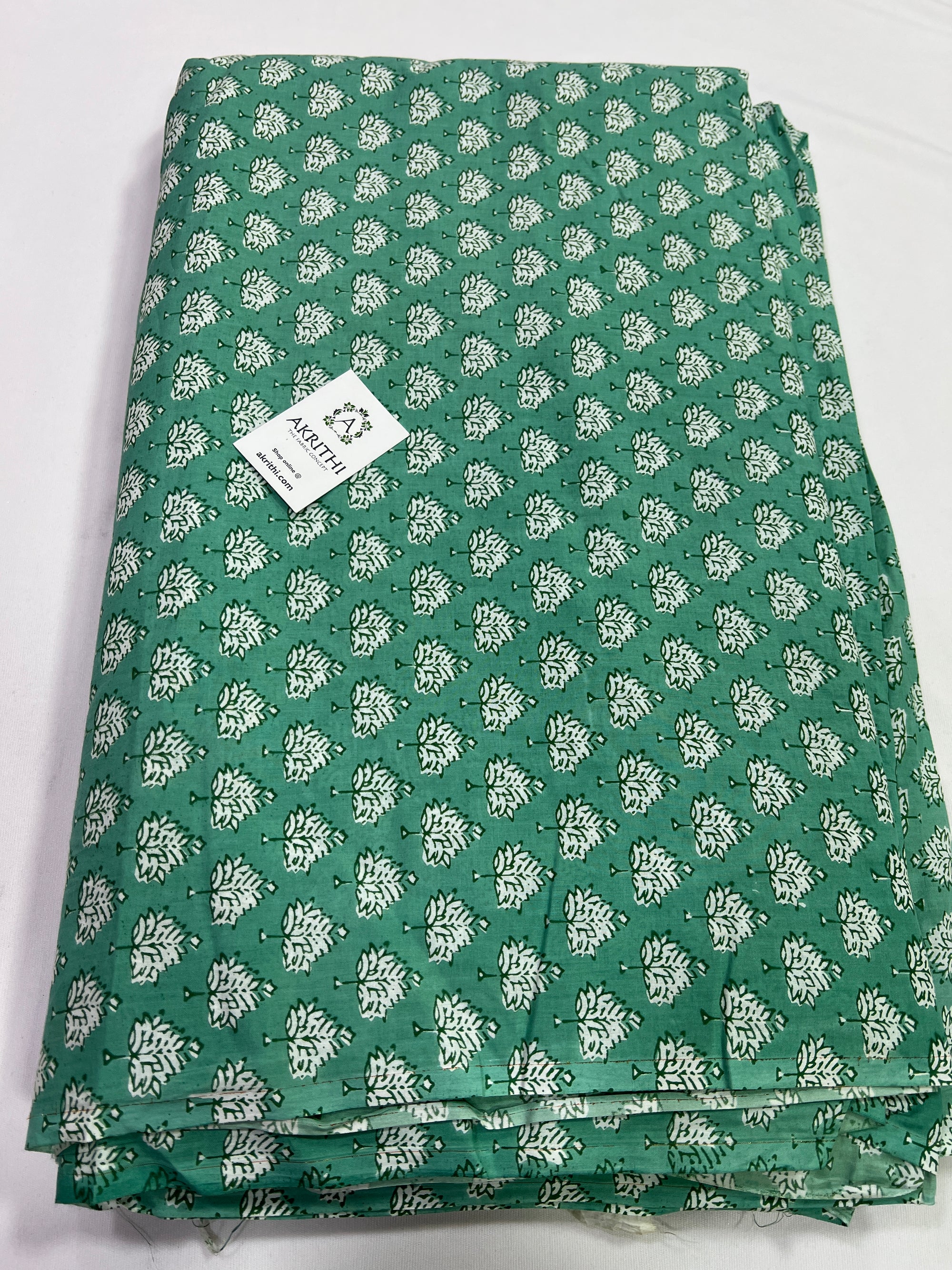 Printed pure cotton fabric