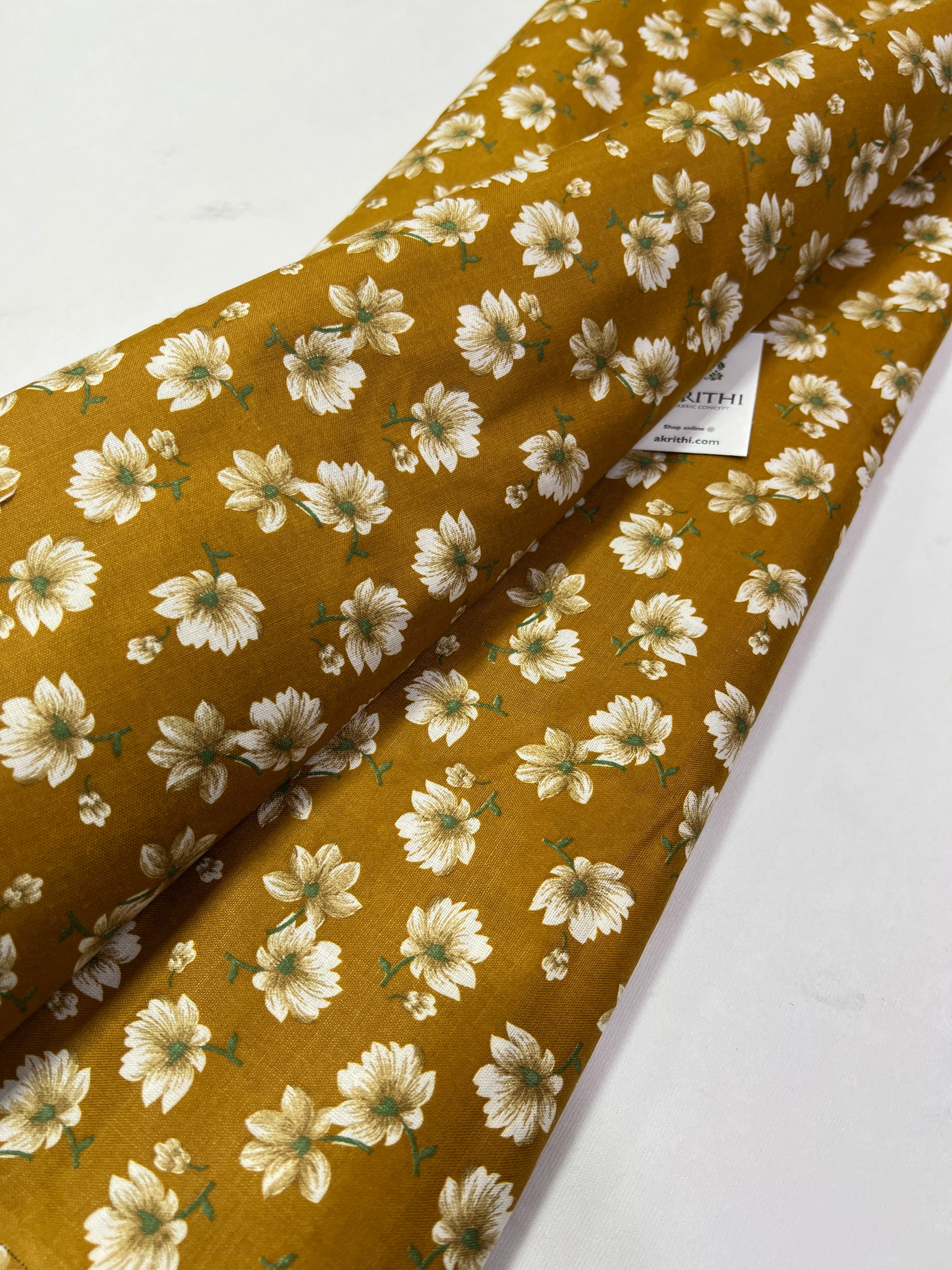 Printed blend cotton fabric