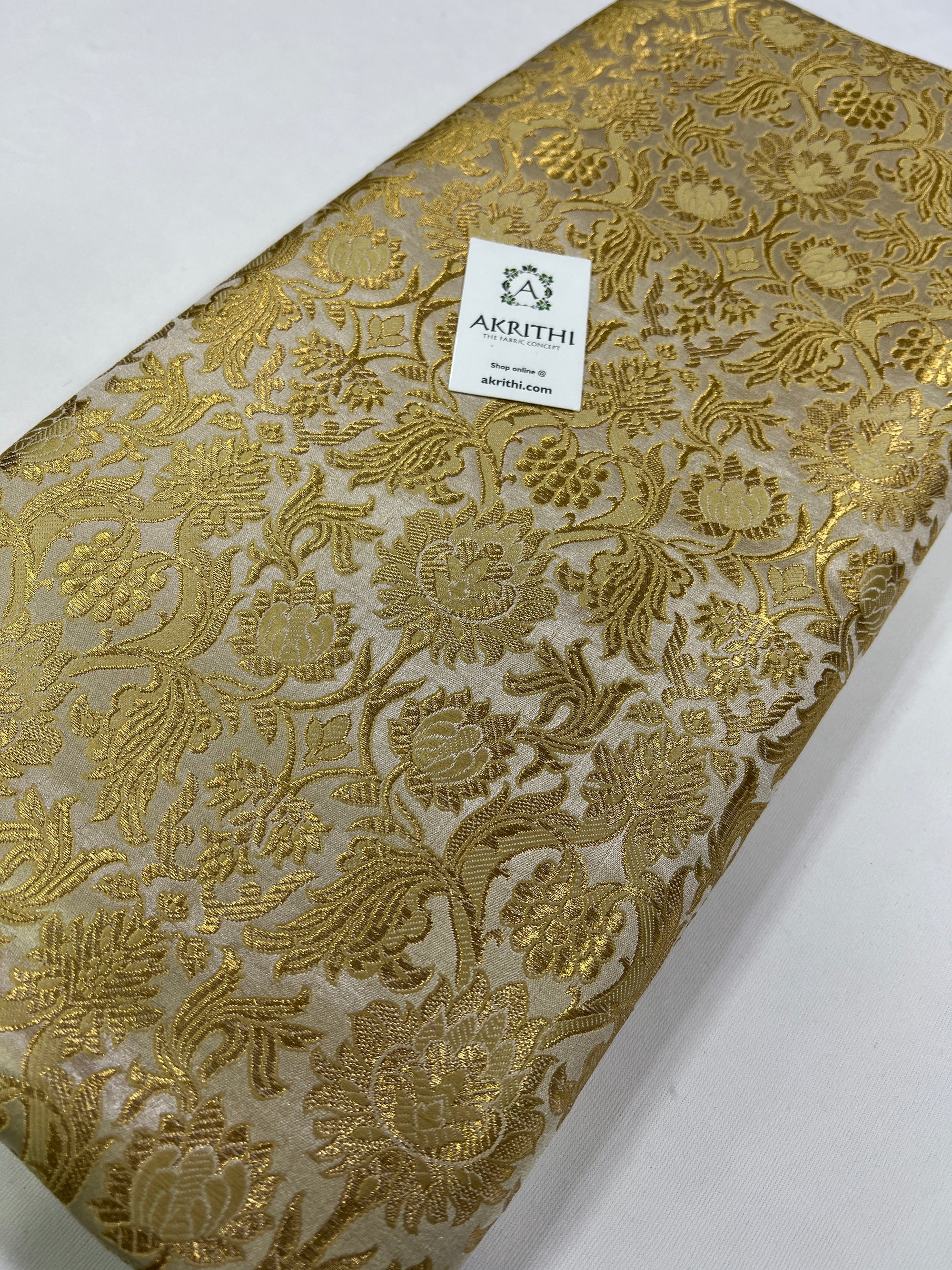 Handloom Banarasi brocade fabric