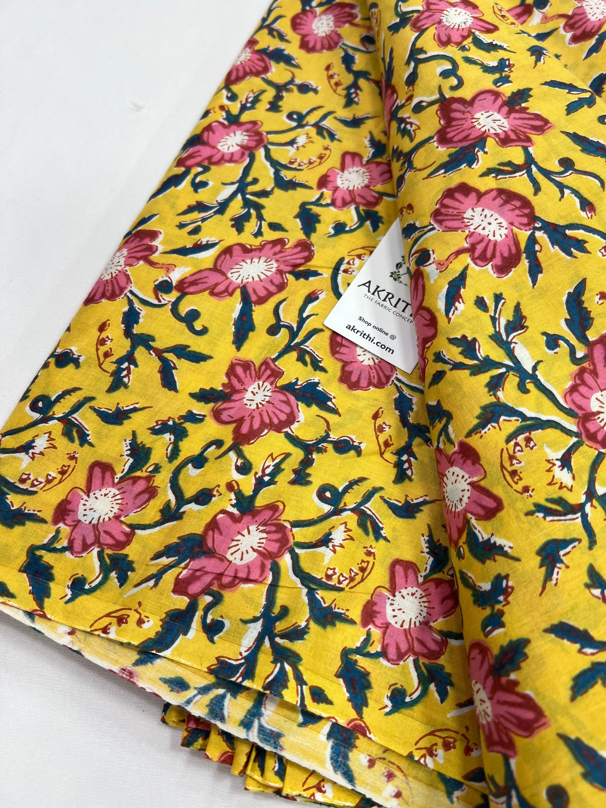 Printed pure cotton fabric