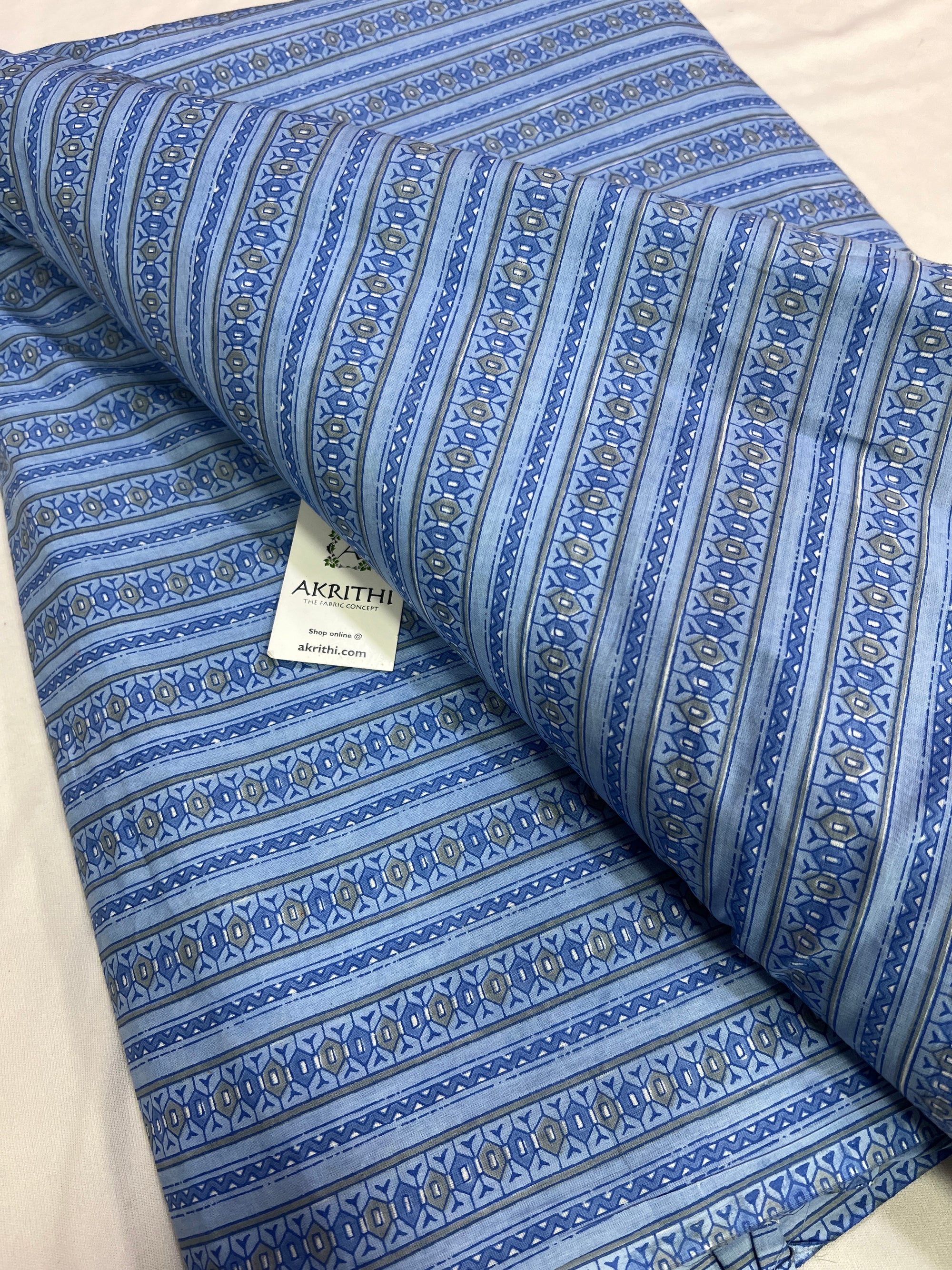 Printed pure cotton fabric