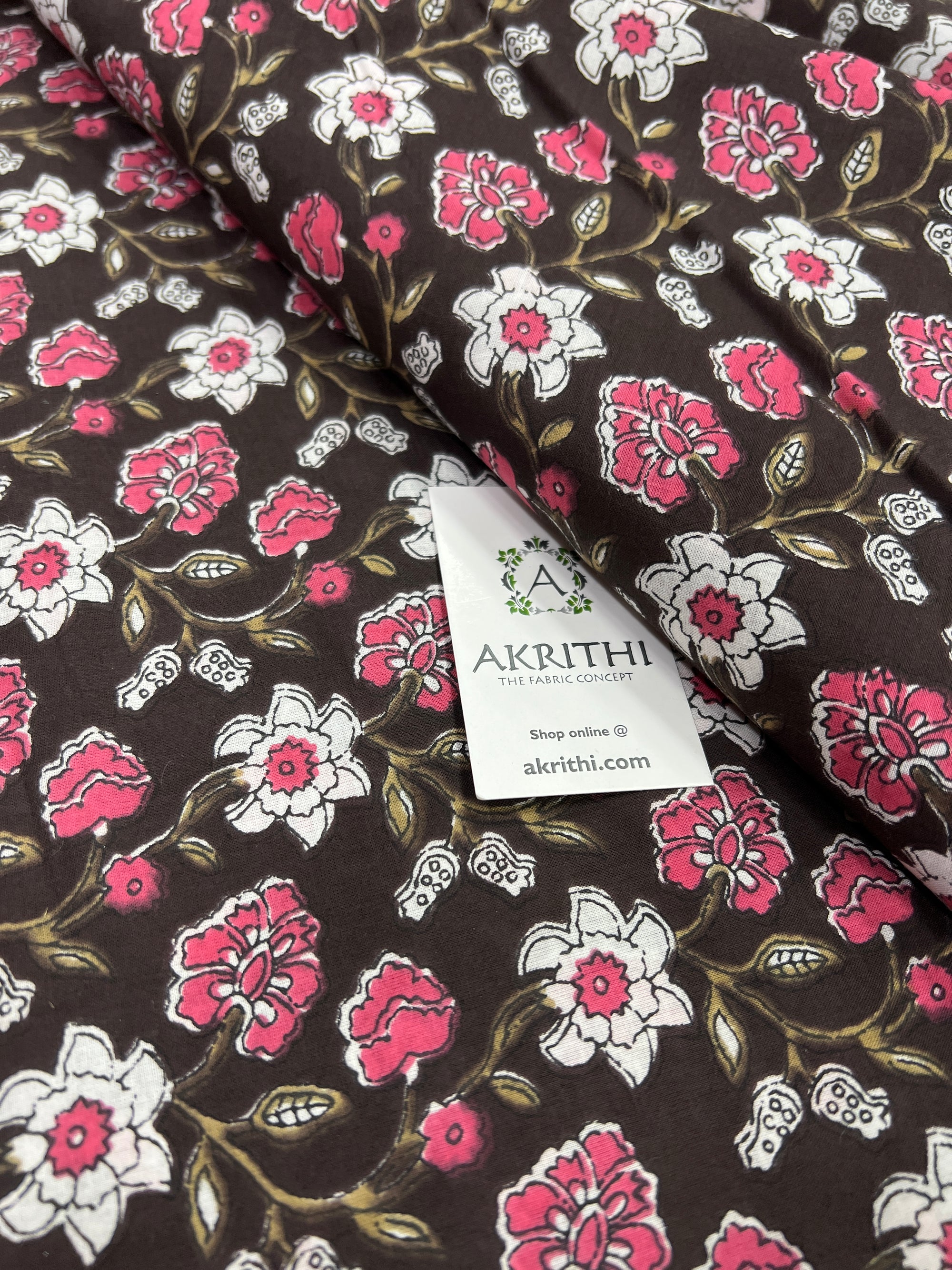 Printed pure cotton fabric