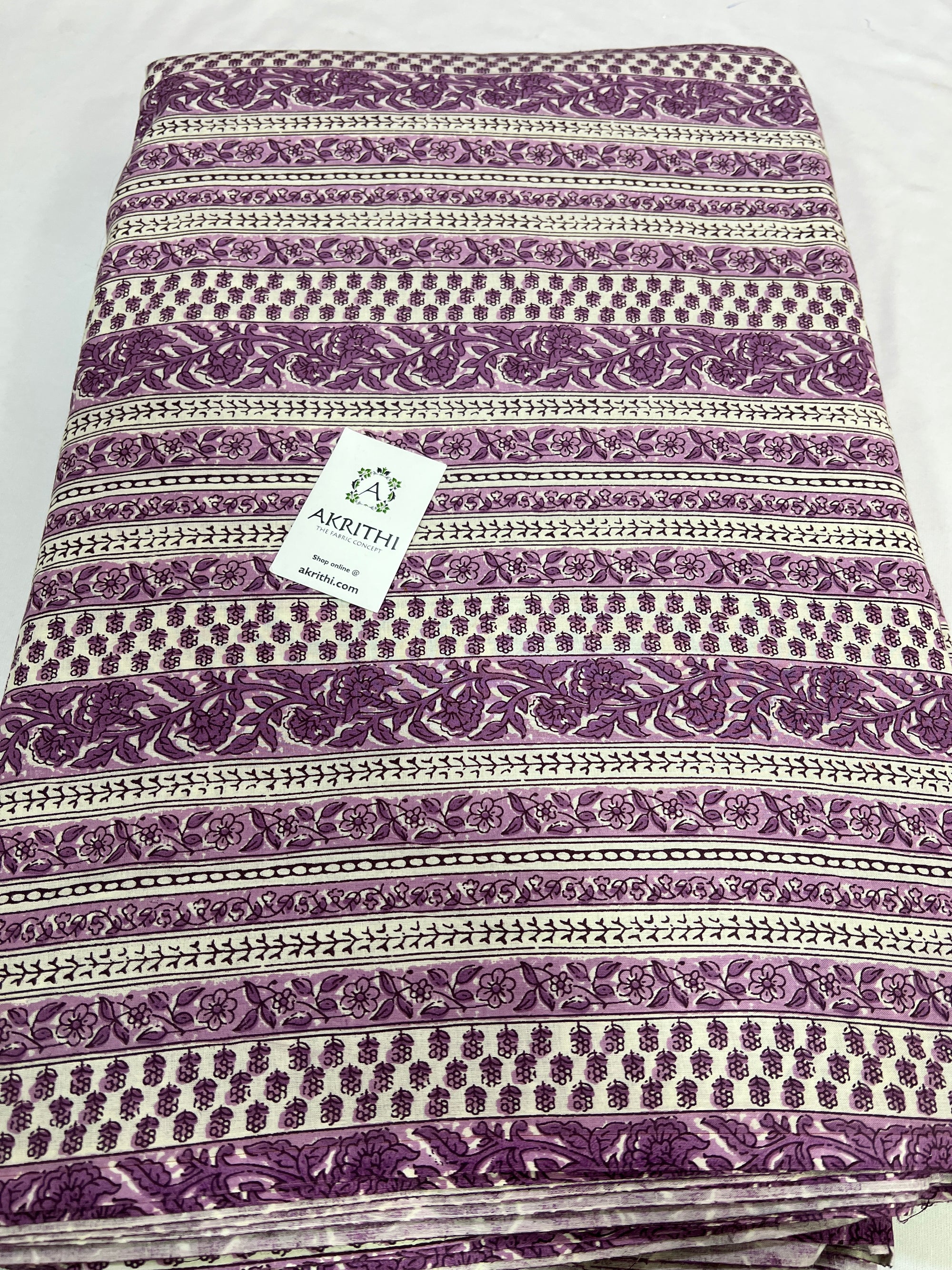 Printed pure cotton fabric
