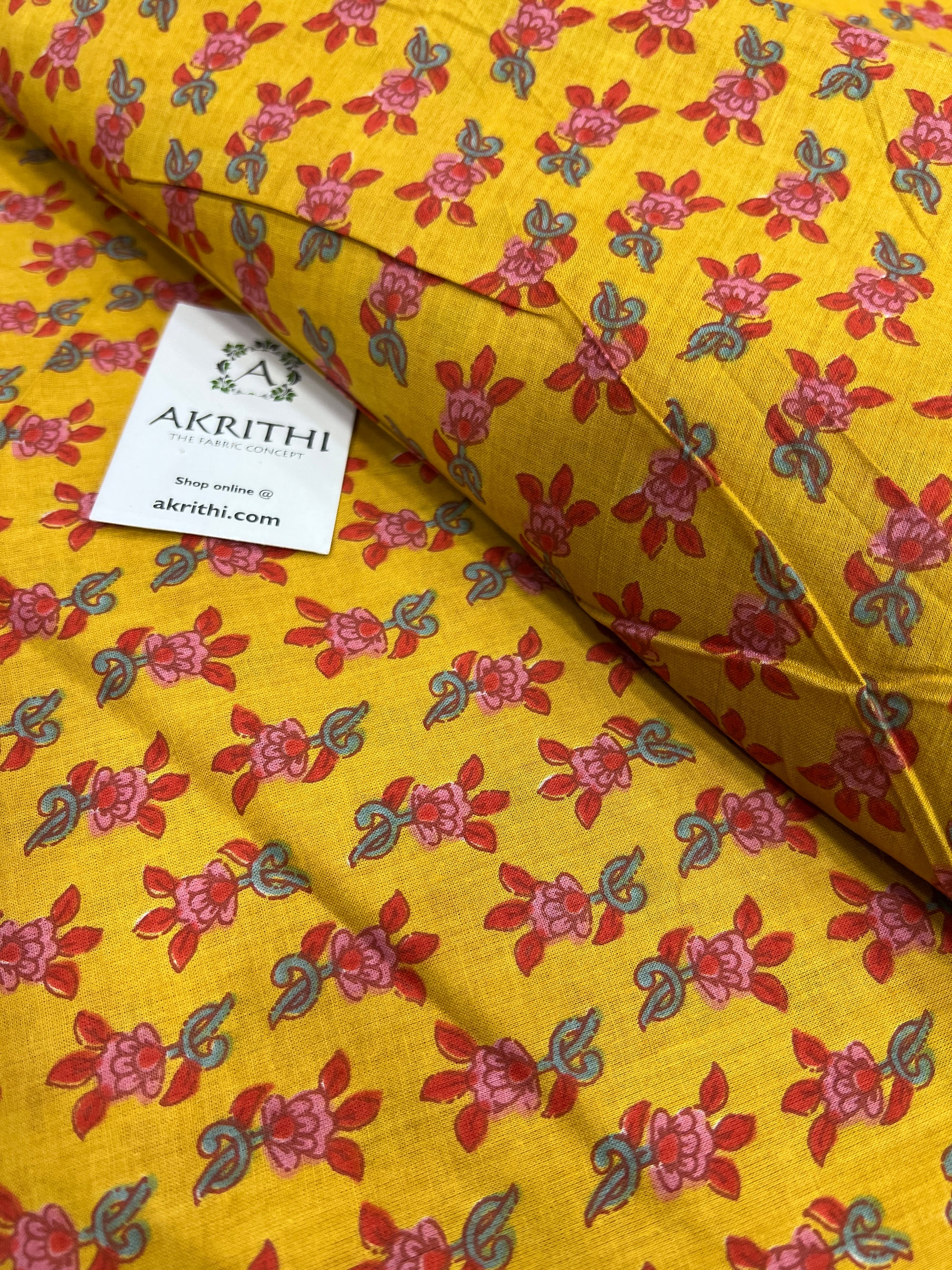 Printed pure cotton fabric