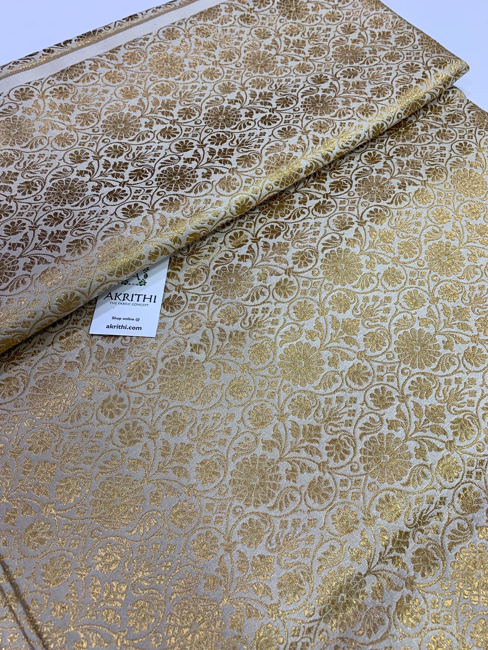 Handloom Banarasi brocade fabric