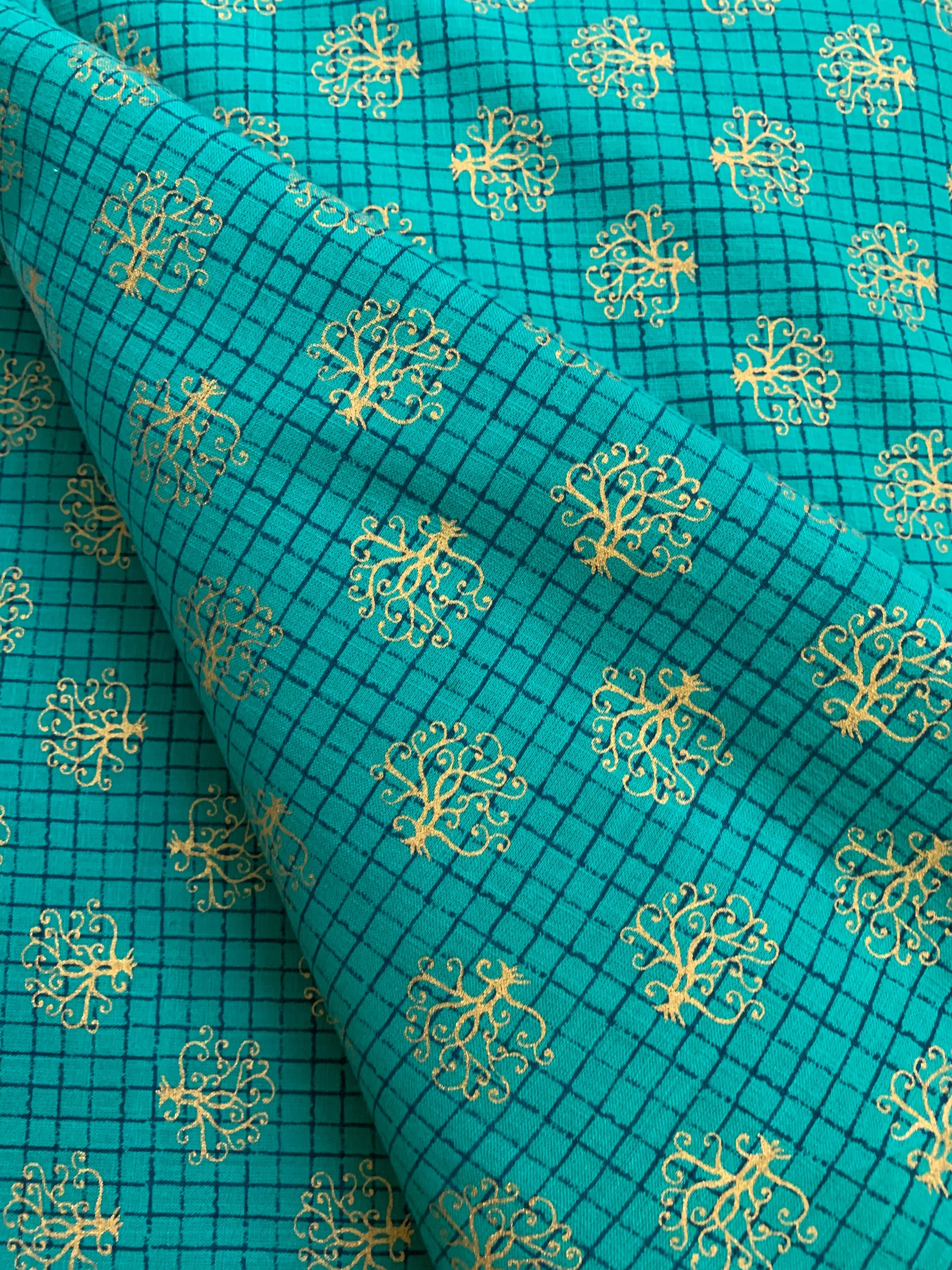 Printed pure slub cotton fabric