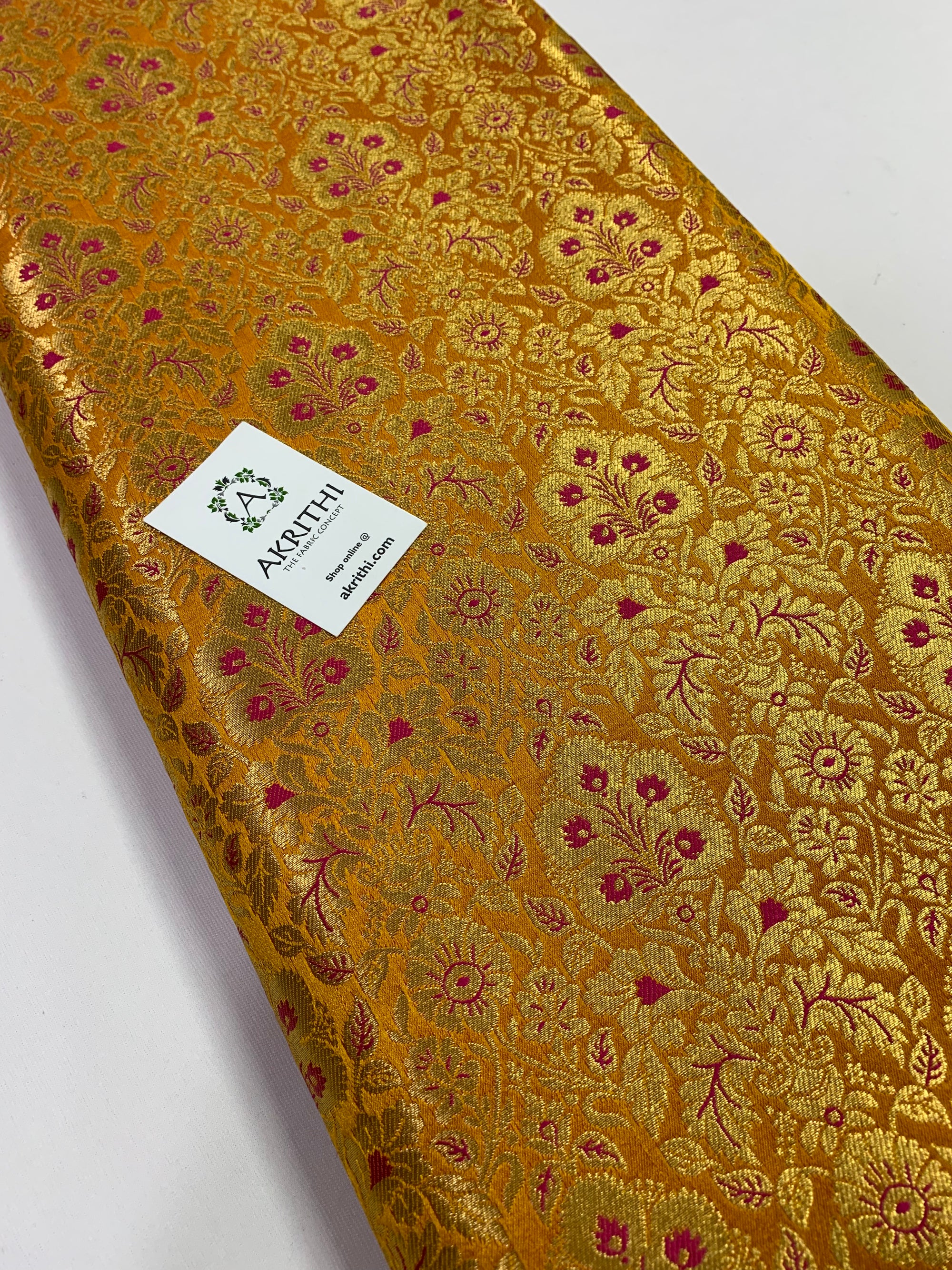 Handloom Banarasi brocade fabric