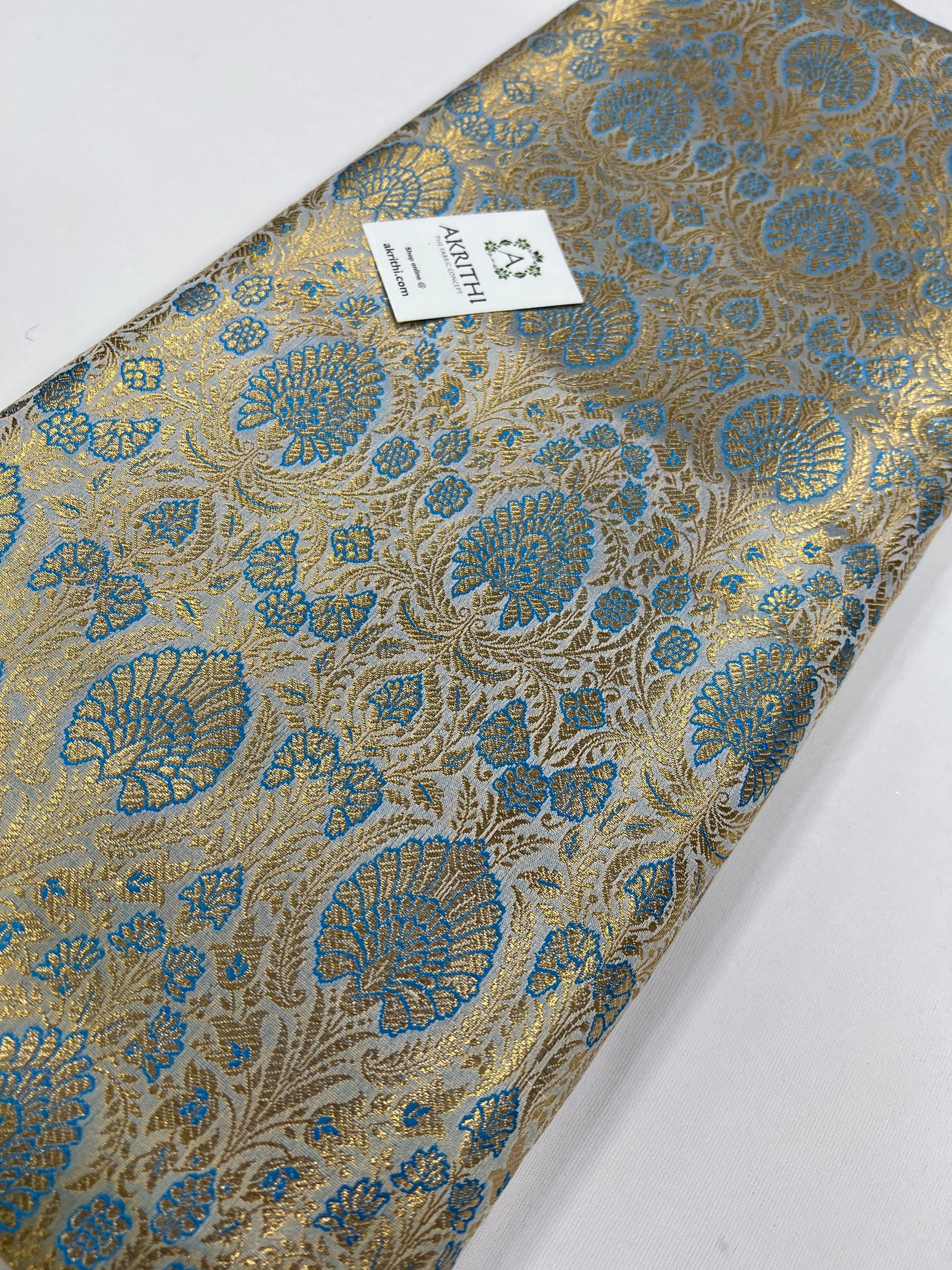Handloom Banarasi brocade fabric