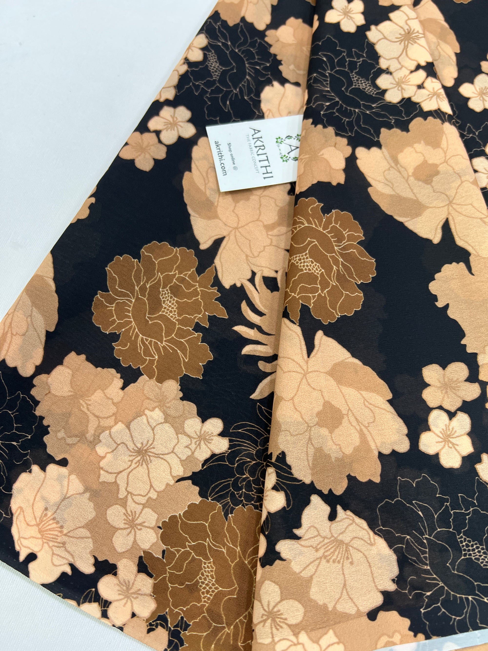 Digital floral printed georgette fabric