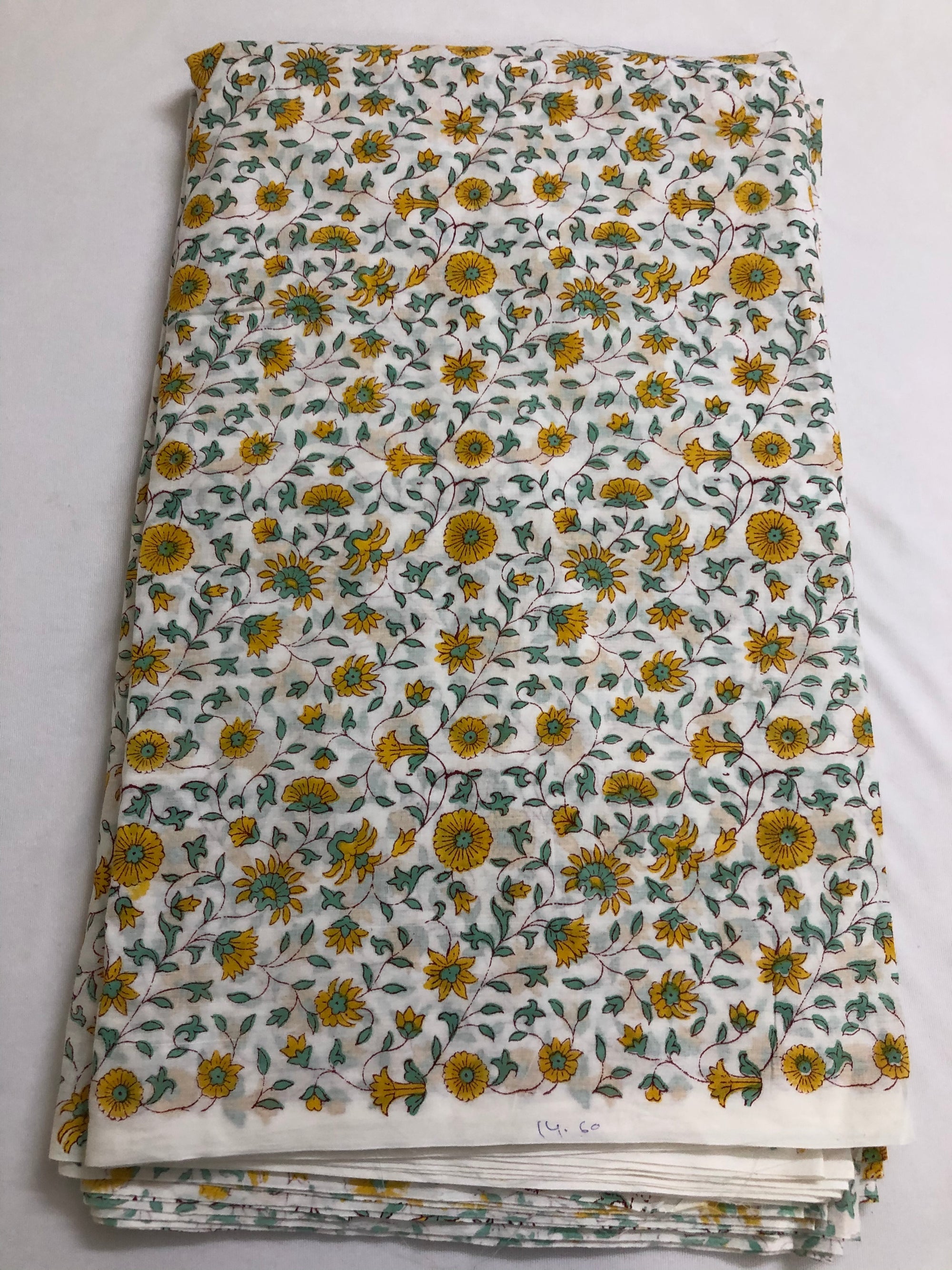 Printed mul cotton fabric