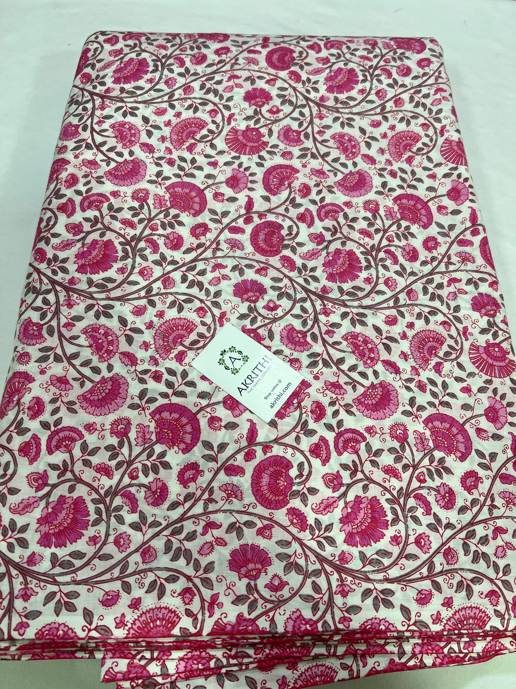 Printed pure cotton fabric