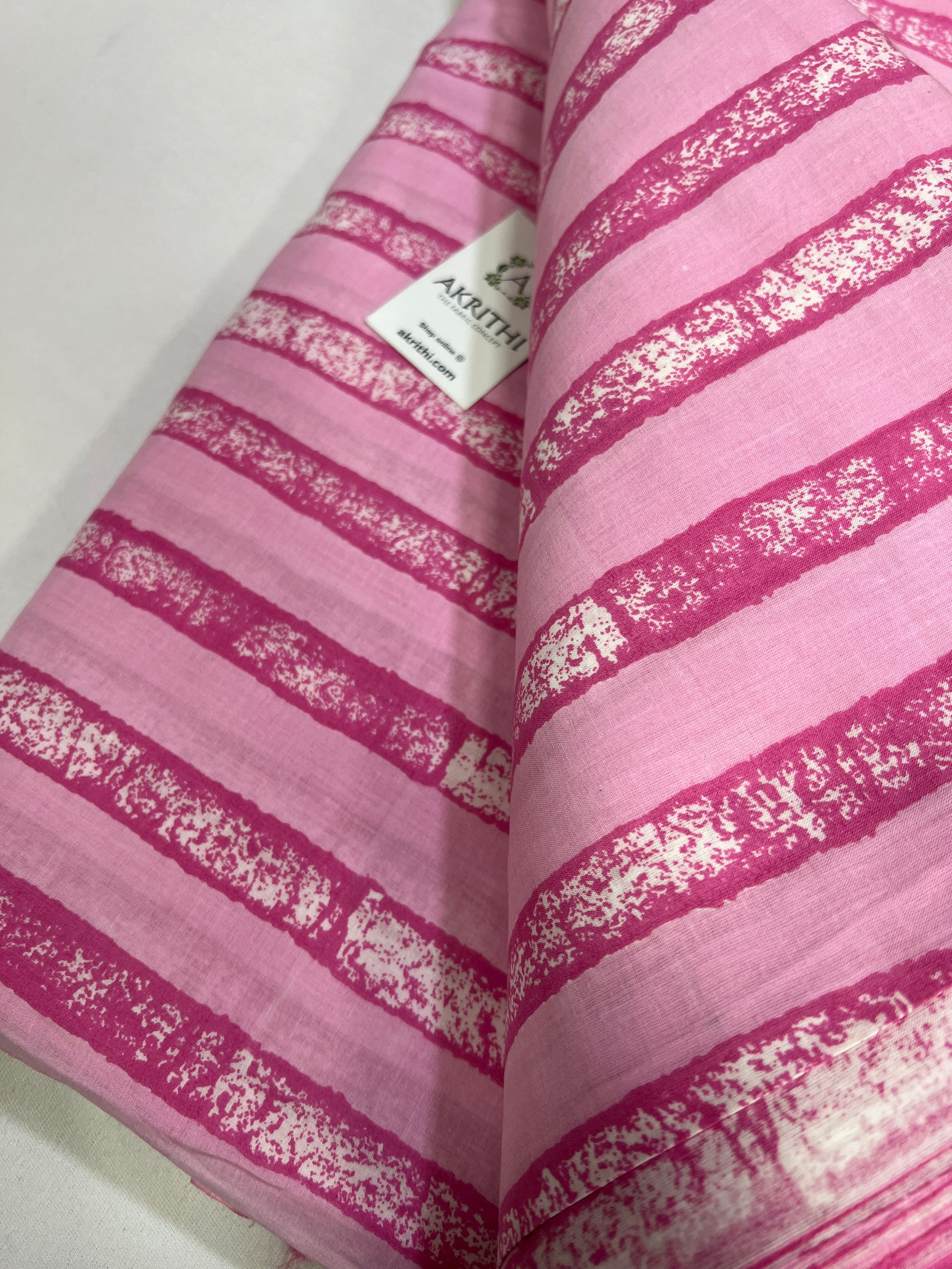 Printed pure cotton fabric