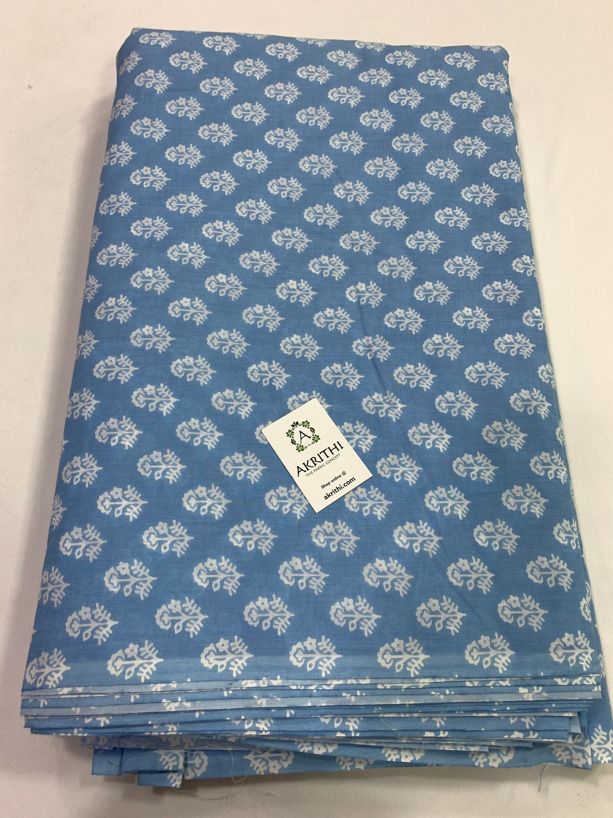 Printed pure cotton fabric