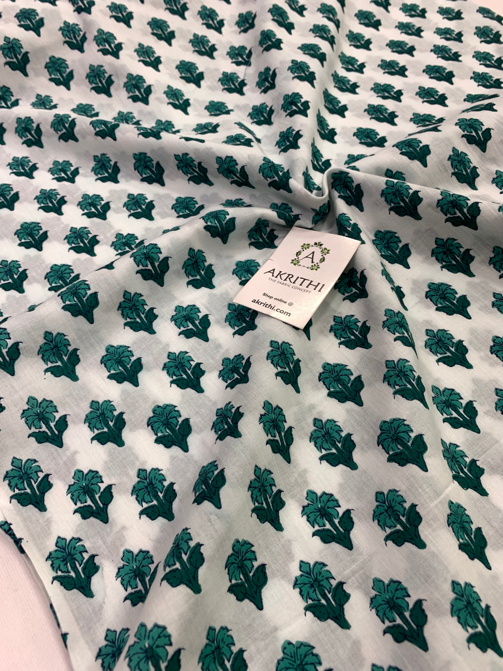 Printed pure cotton fabric