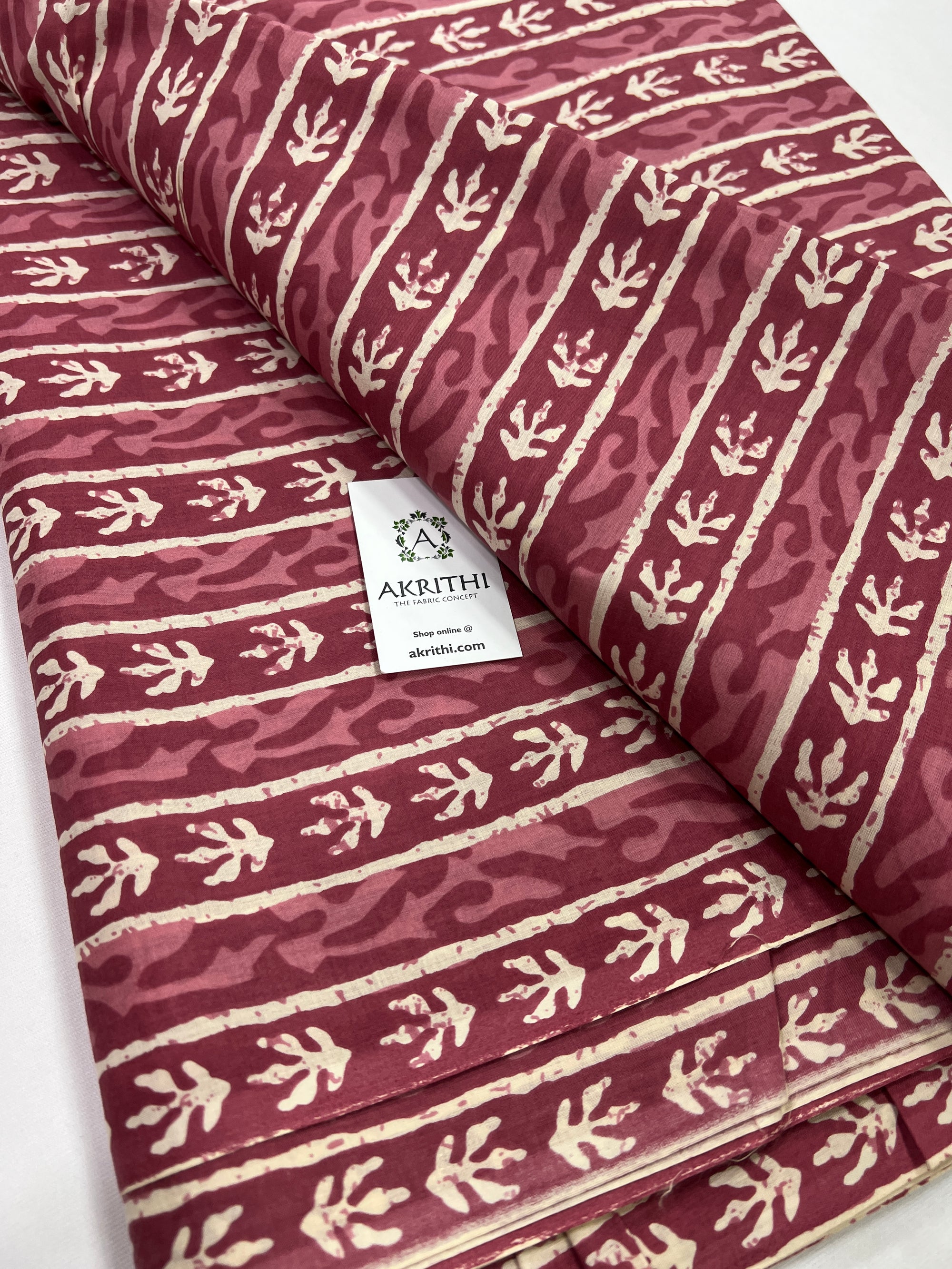 Printed pure cotton fabric